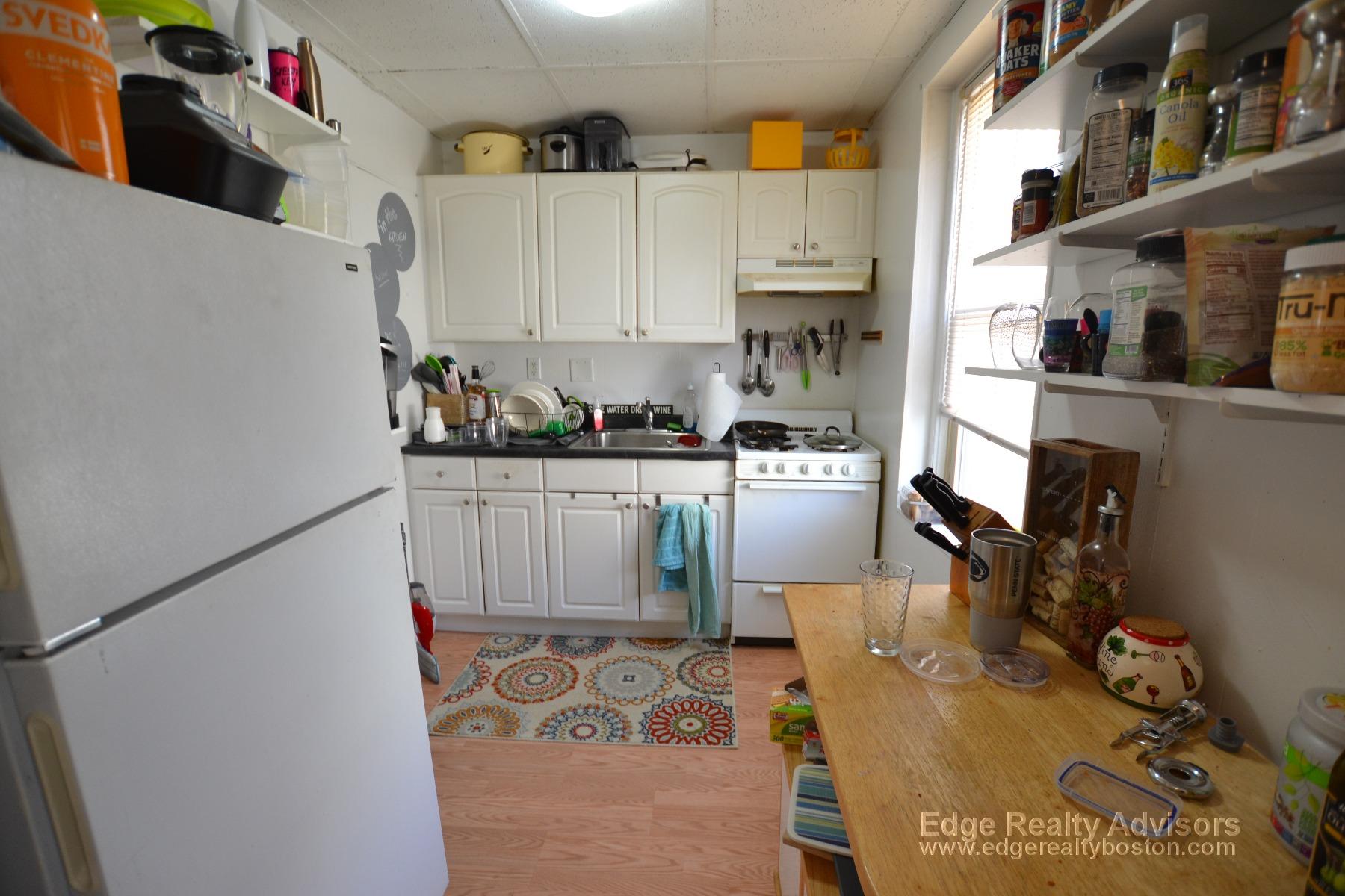 2 bed, 1 bath apartment for rent at 274 Kelton St Unit 12, Allston — photo 5 of 8
