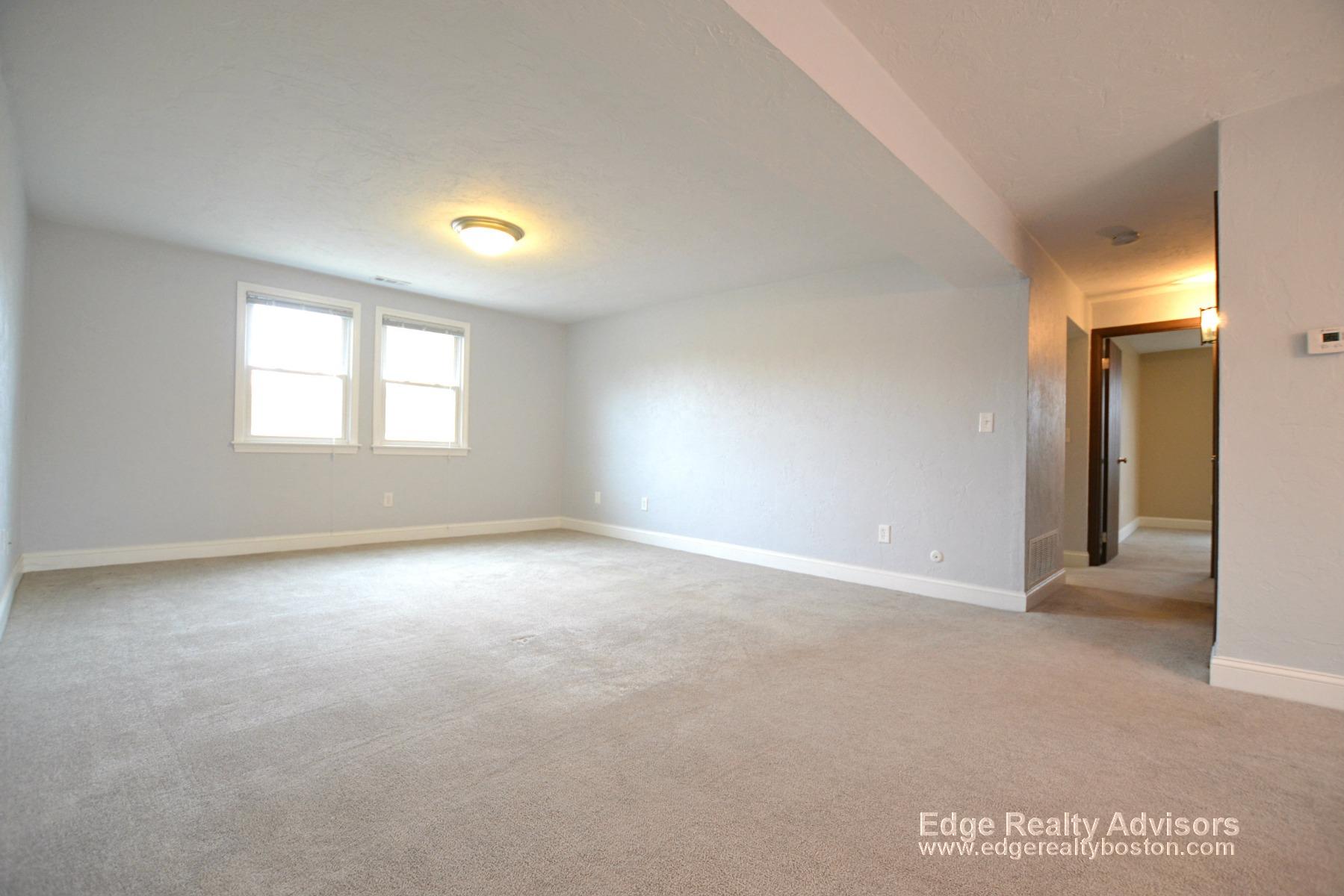 2 bed, 1 bath apartment for rent at 5 General Greene Ave Unit 4, Natick — photo 6 of 16