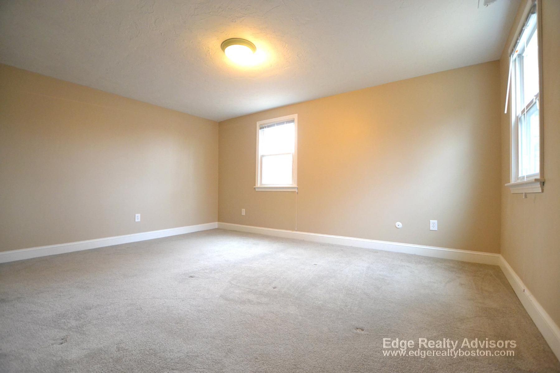 2 bed, 1 bath apartment for rent at 5 General Greene Ave Unit 4, Natick — photo 12 of 16