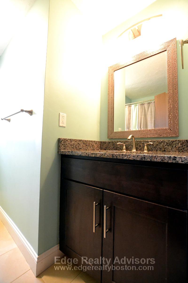 2 bed, 1 bath apartment for rent at 5 General Greene Ave Unit 4, Natick — photo 7 of 16
