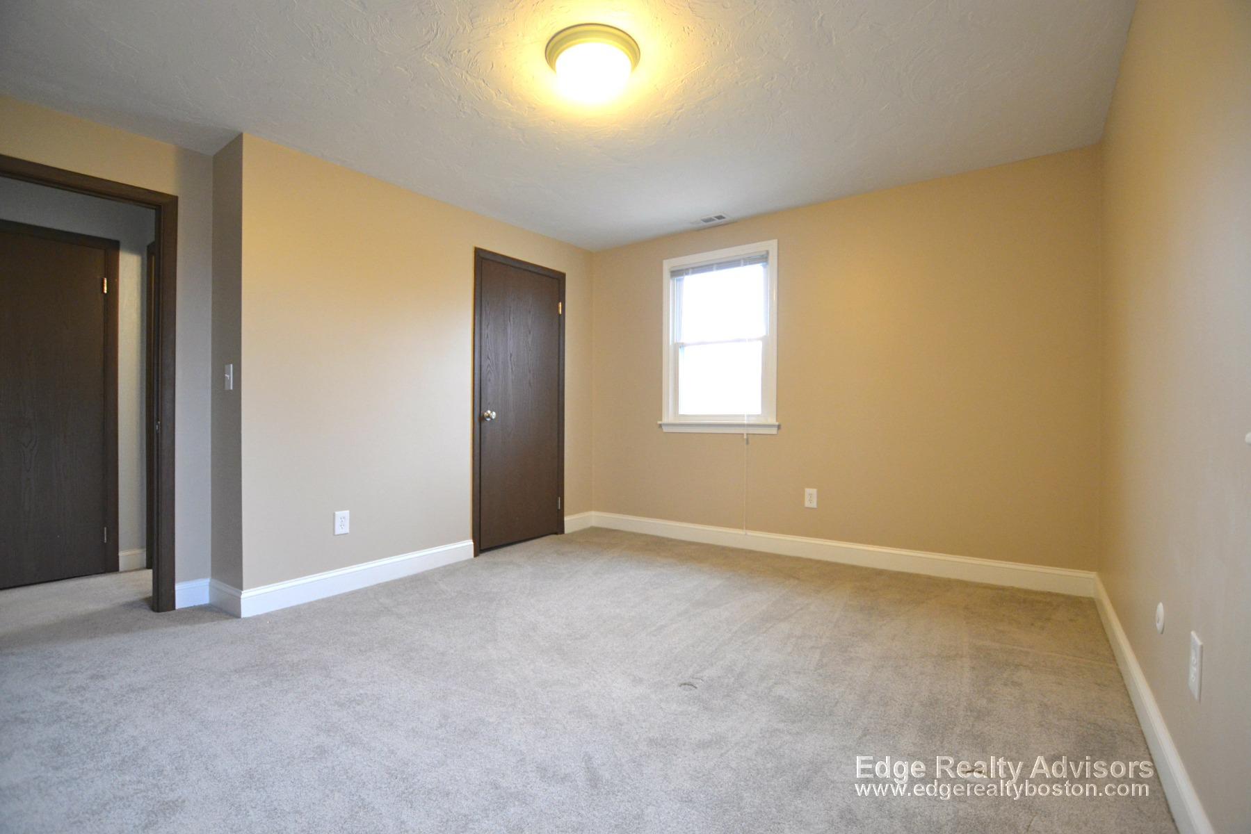 2 bed, 1 bath apartment for rent at 5 General Greene Ave Unit 4, Natick — photo 9 of 16