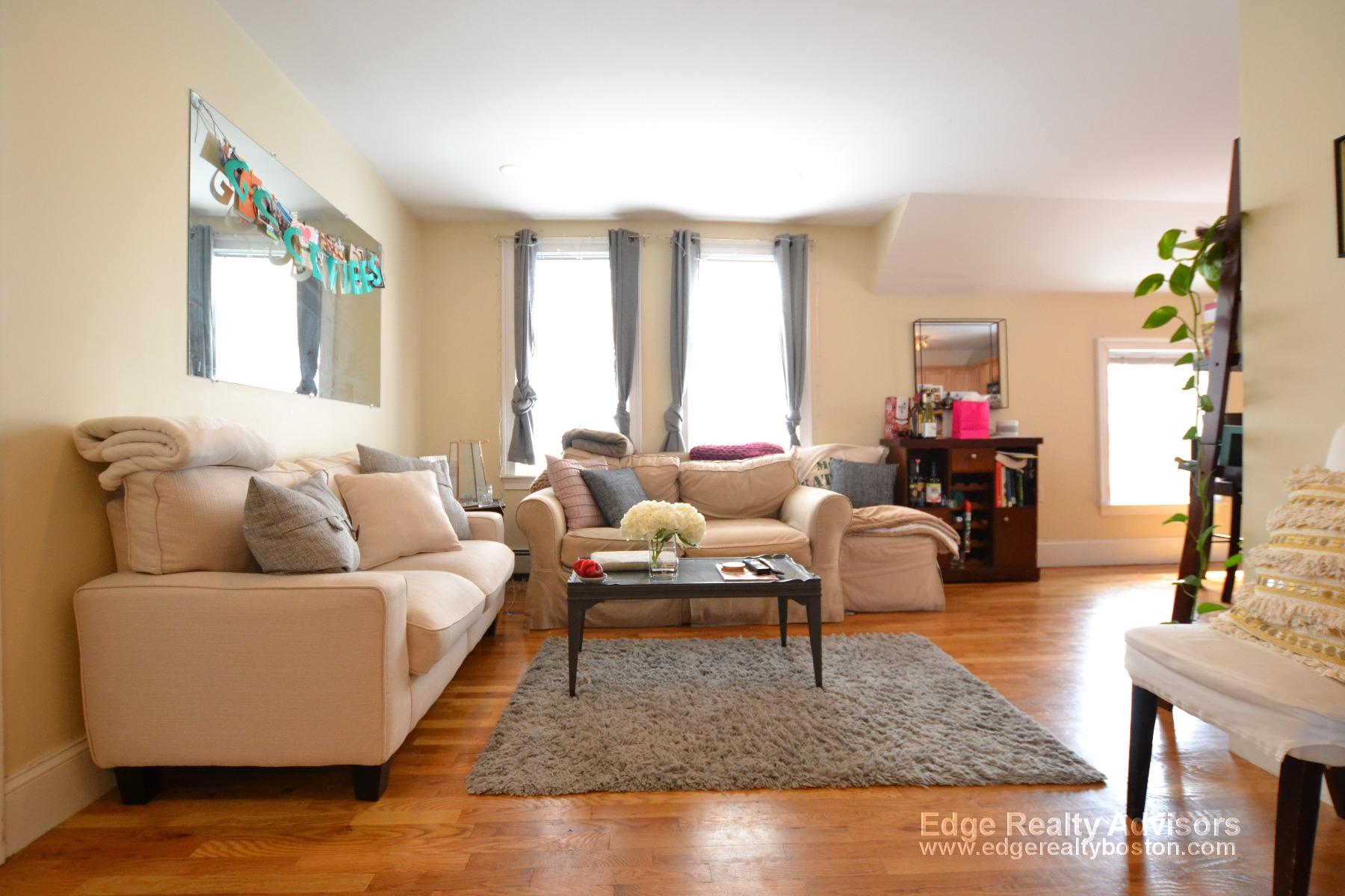 4 bed, 2 bath apartment for rent at 14 Eulita Ter Unit 2, Brighton — photo 1 of 11