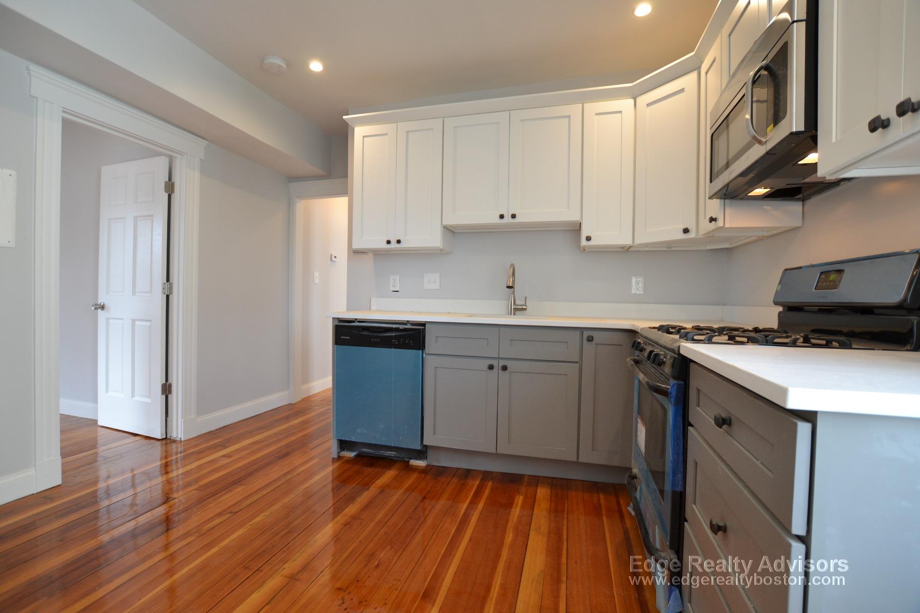 3 bed, 1 bath apartment for rent at 24 Vassar St Unit 3, Dorchester — photo 11 of 15