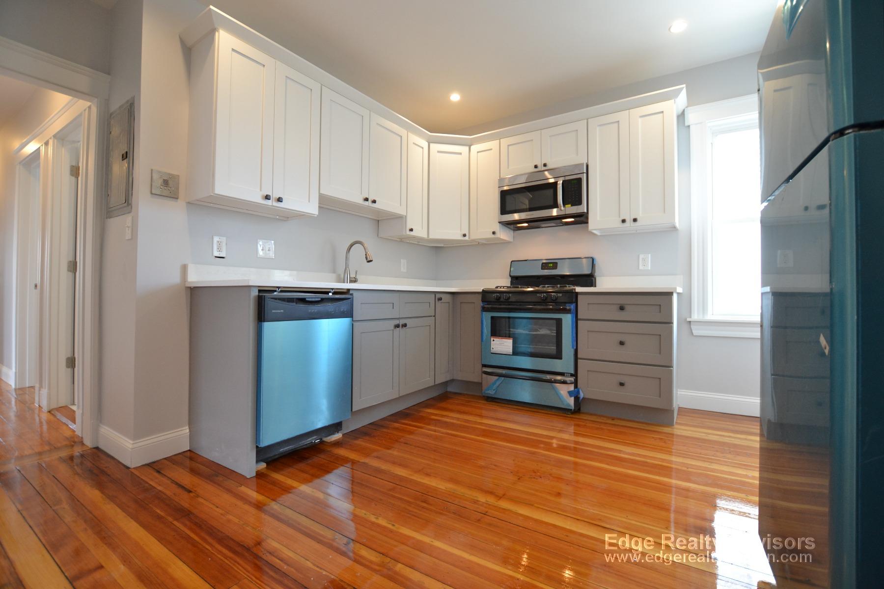 3 bed, 1 bath apartment for rent at 24 Vassar St Unit 3, Dorchester