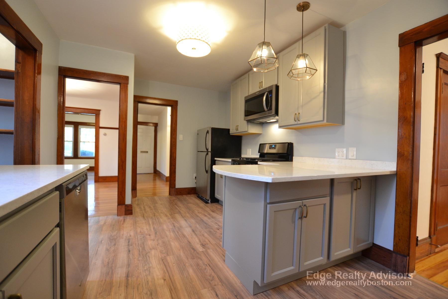 3 bed, 1 bath apartment for rent at 242 Lake St Unit 1, Brighton — photo 2 of 12