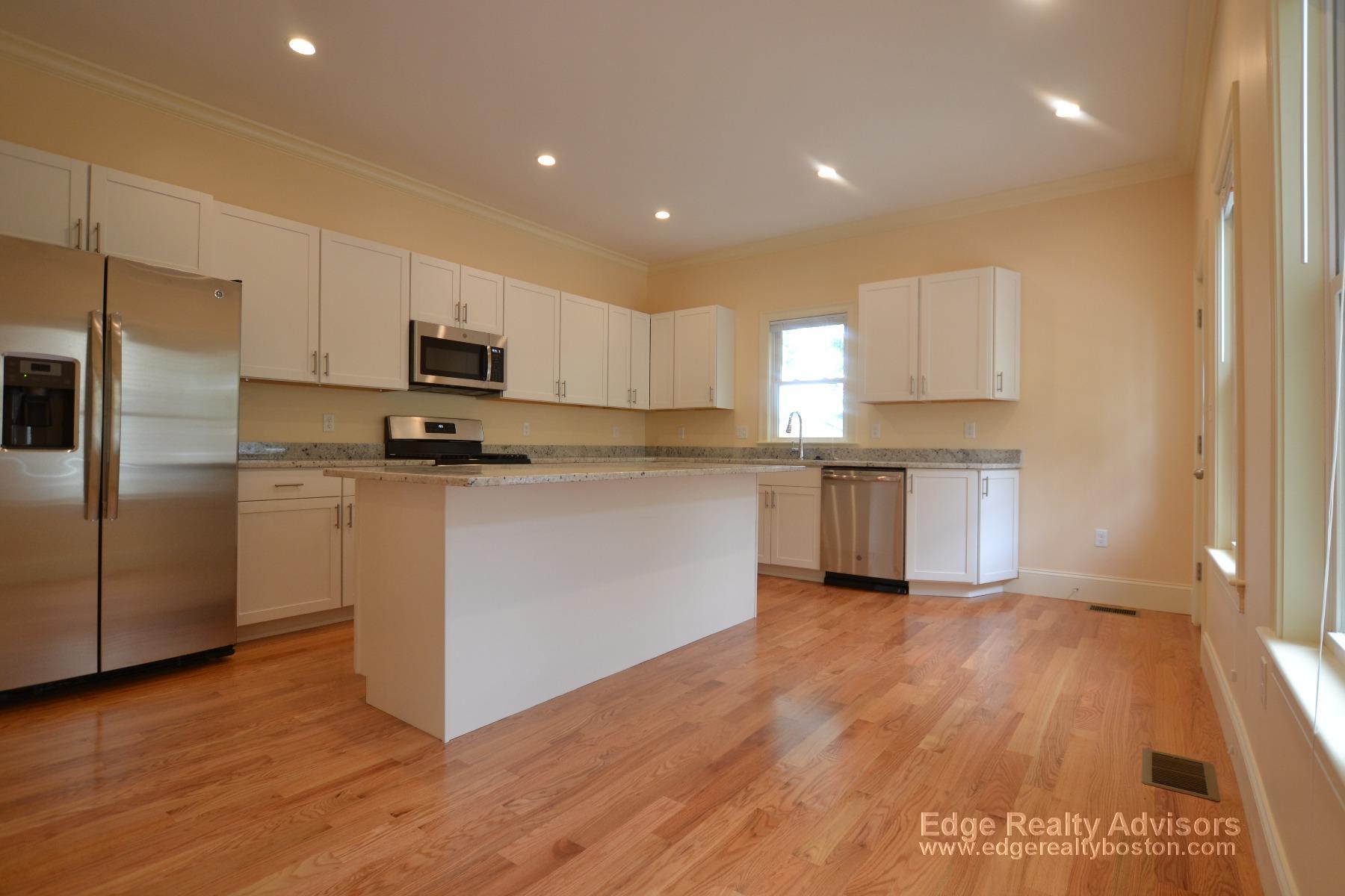 5 bed, 3.5 bath apartment for rent at 134 Bigelow St Unit 1, Brighton — photo 1 of 13