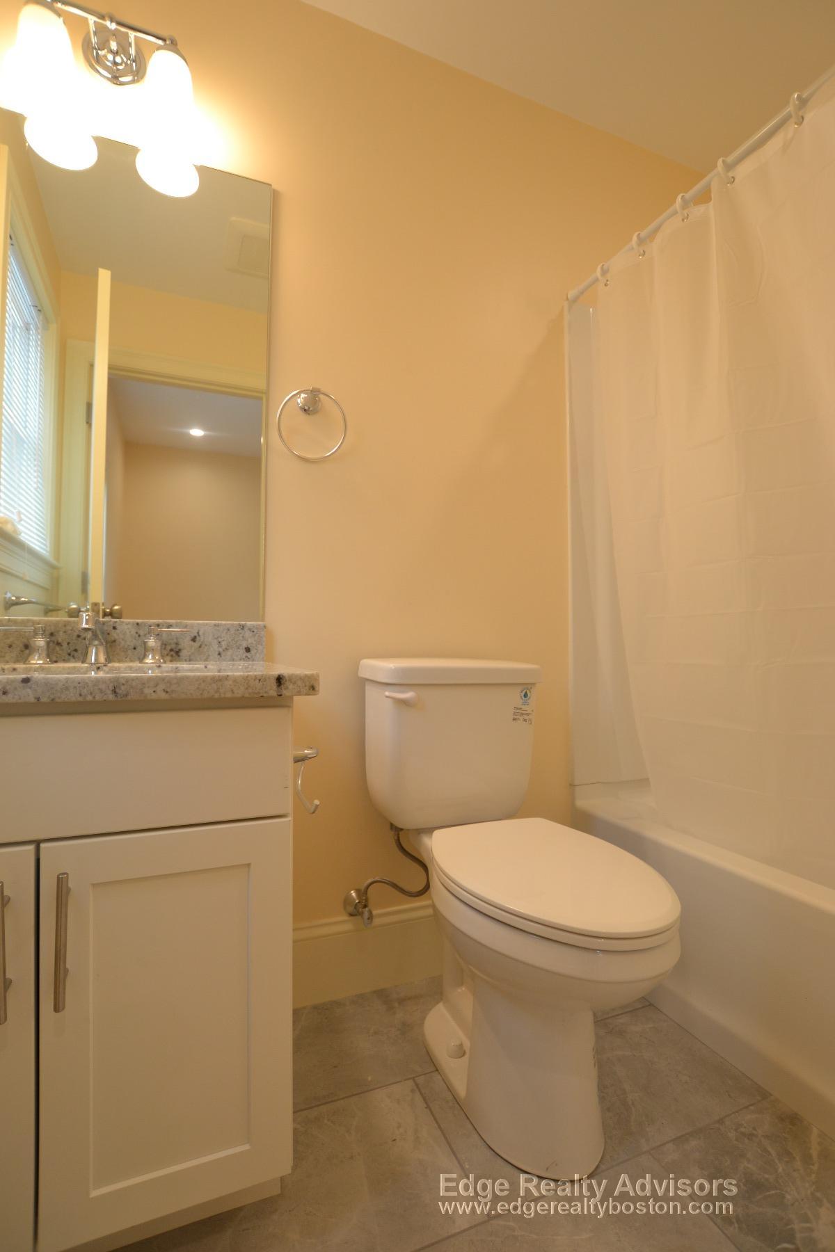 5 bed, 3.5 bath apartment for rent at 134 Bigelow St Unit 1, Brighton — photo 12 of 13