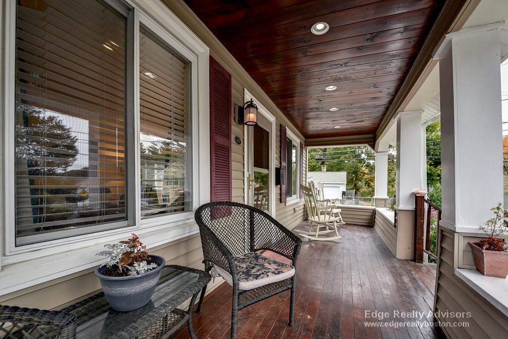 4 bed, 2 bath apartment for rent at 42 Wellesley Rd, Natick — photo 4 of 17