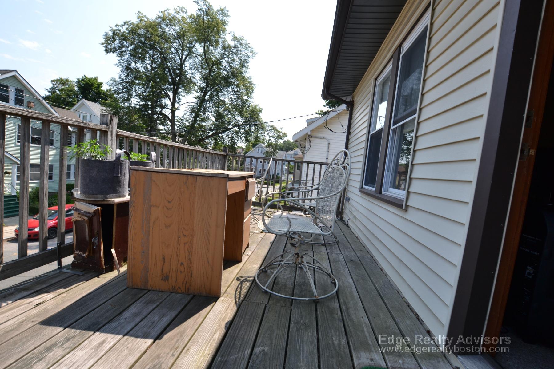 5 bed, 2 bath apartment for rent at 16 Priscilla Rd Unit 2, Brighton — photo 2 of 10