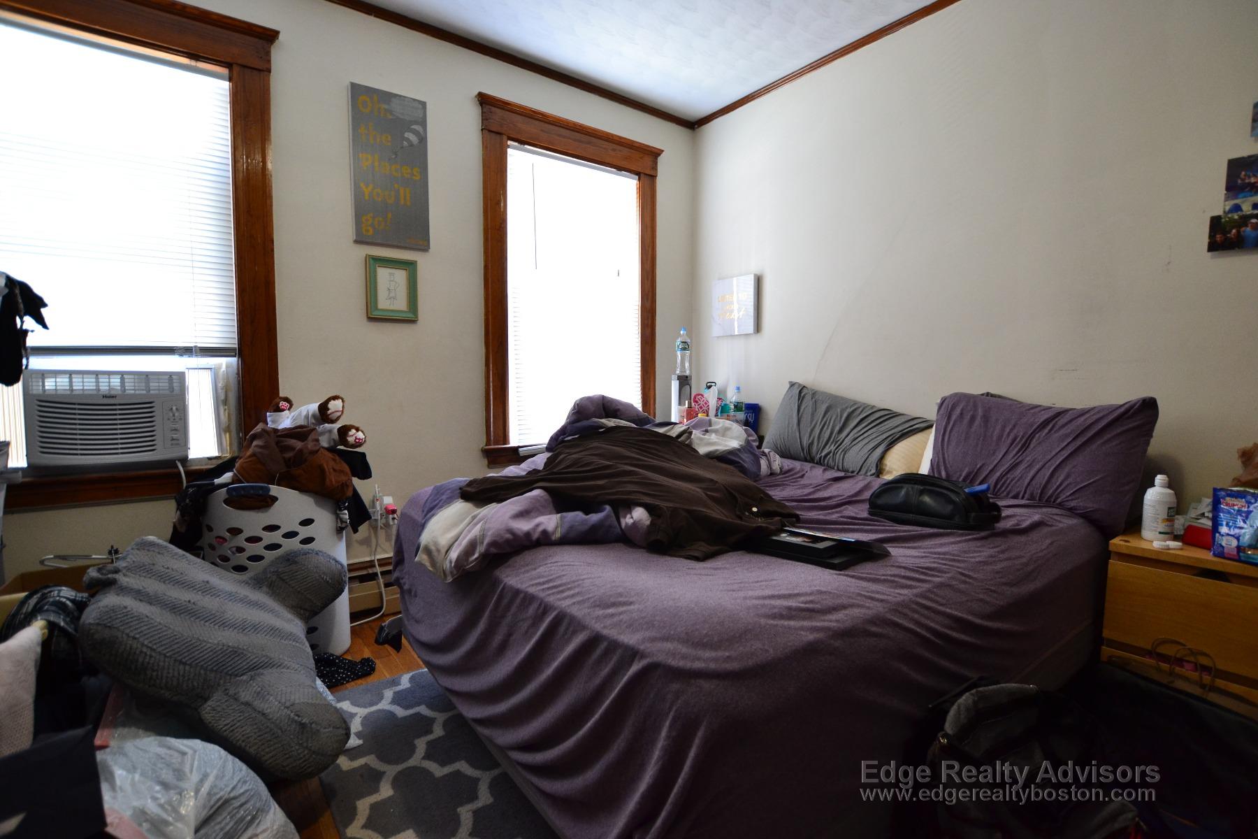 2 bed, 1 bath apartment for rent at 237 Corey Rd Unit Boston, Brighton — photo 5 of 8