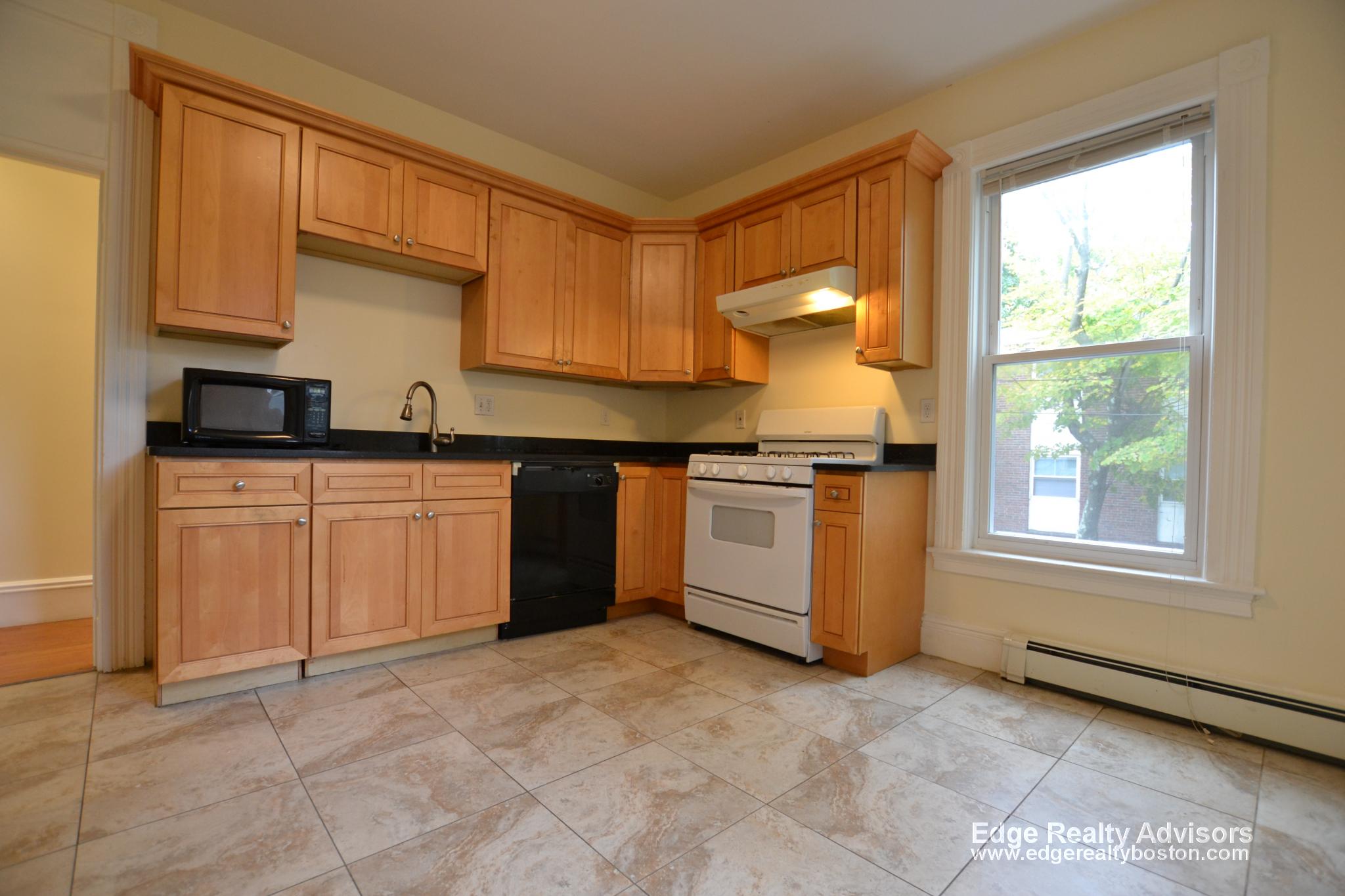 6 bed, 2.5 bath apartment for rent at 18 Sparhawk St Unit 2, Brighton — photo 1 of 13