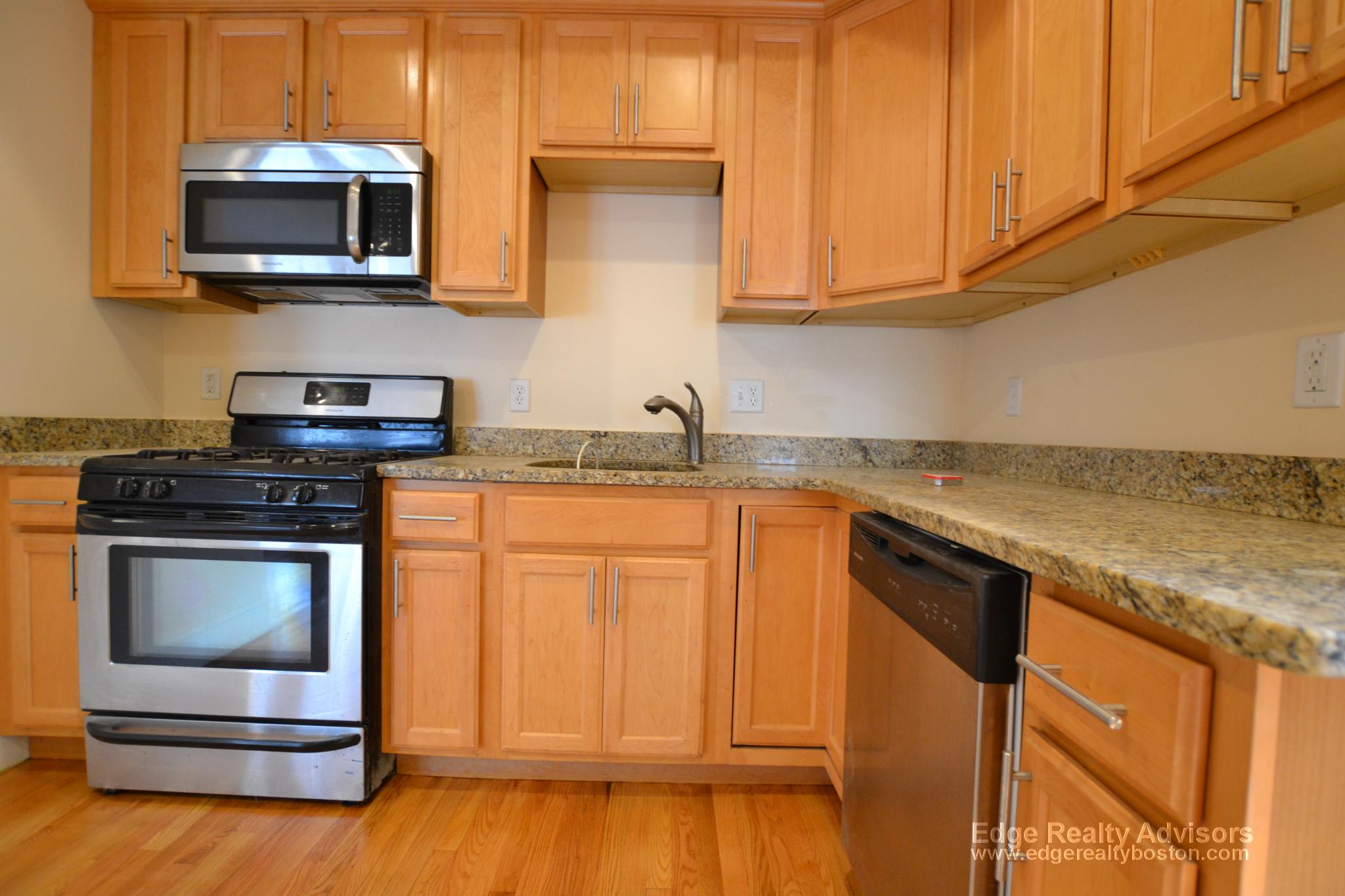 25 Lothrop St, Brighton