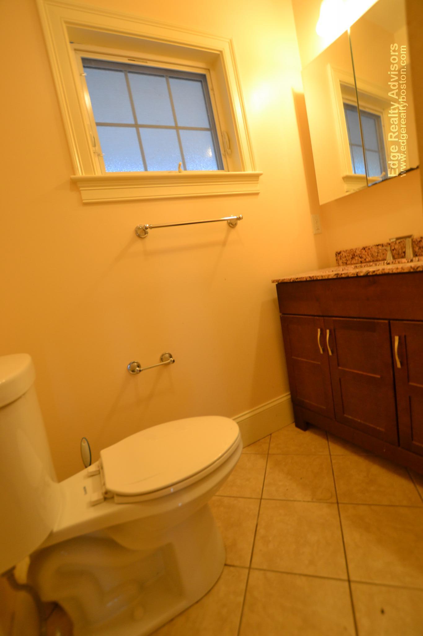 25 Lothrop St, Brighton