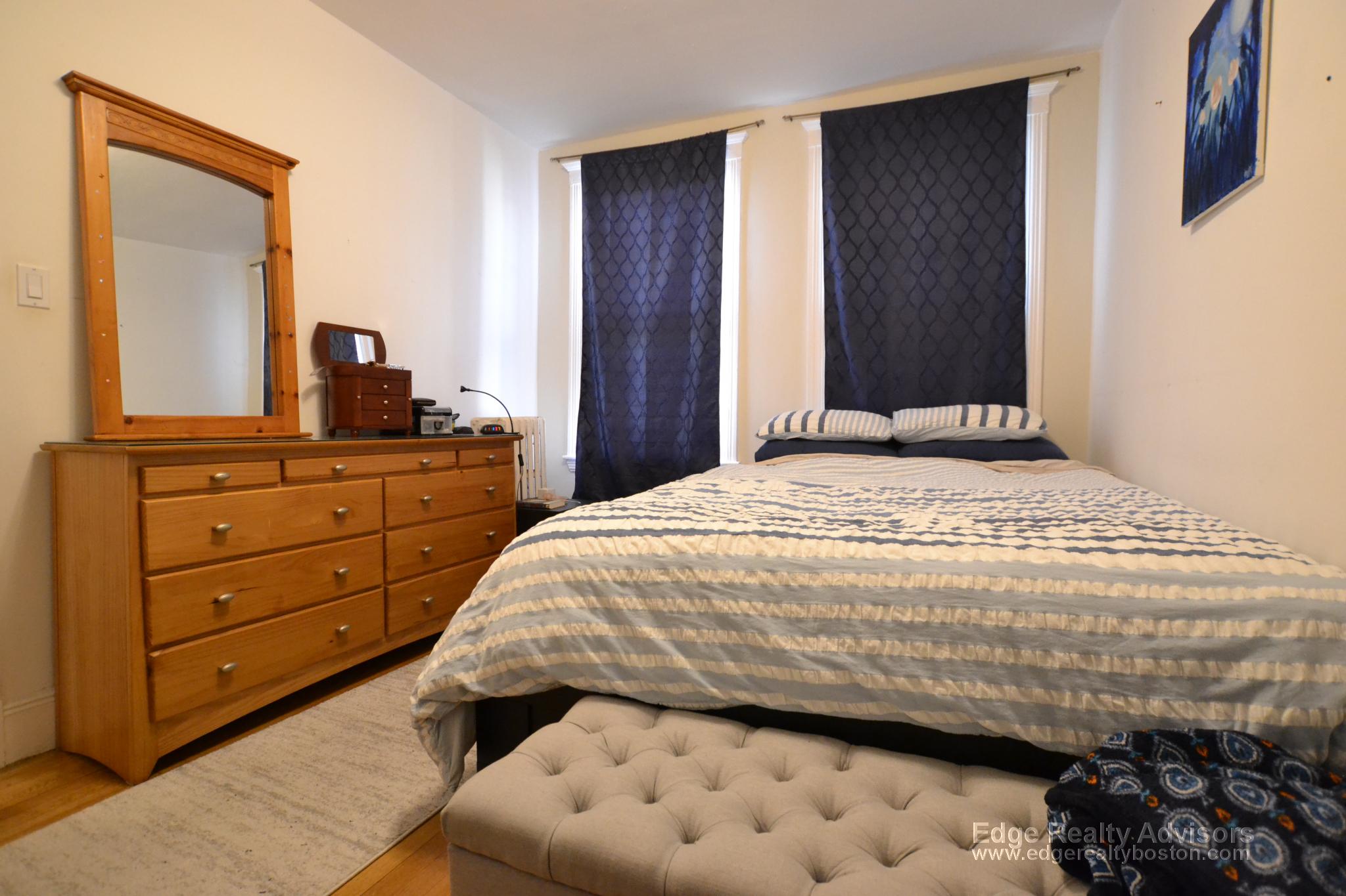 32 Sidlaw Rd, Brighton