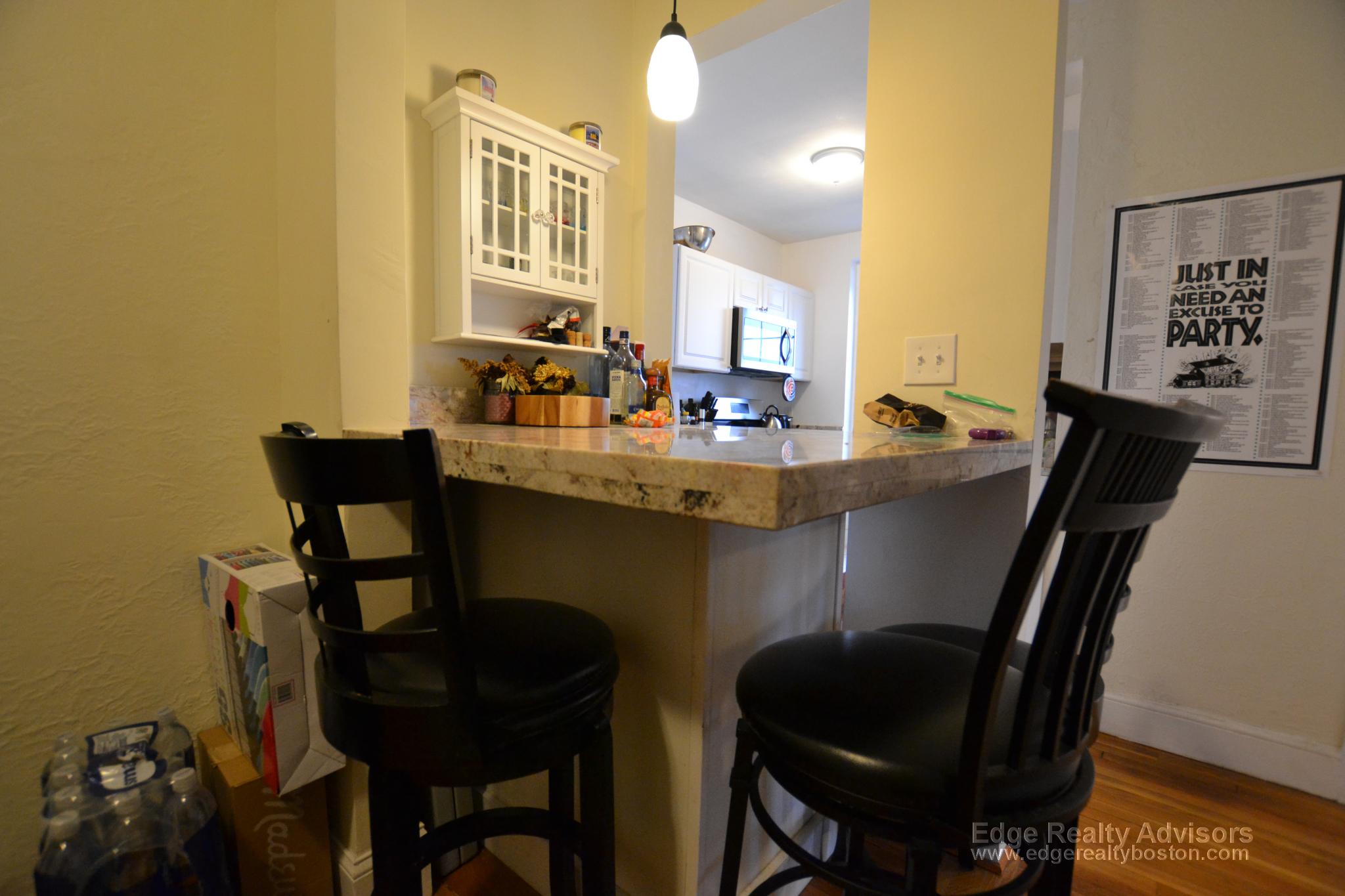 2 bed, 1 bath apartment for rent at 2003 Commonwealth Ave Unit 12, Brighton — photo 5 of 6