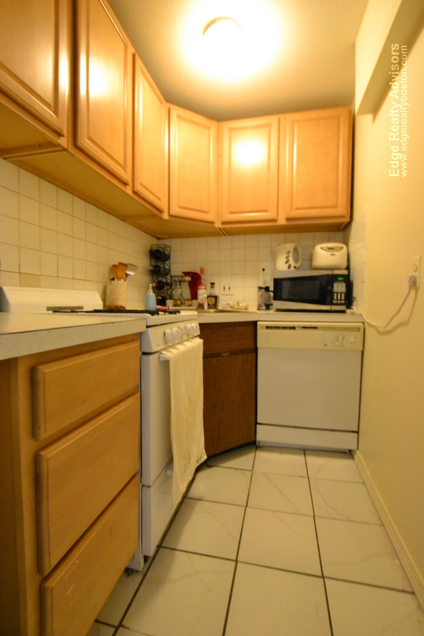 1 bed, 1 bath apartment for rent at 144 Kenrick St Unit 20, Brighton — photo 2 of 7