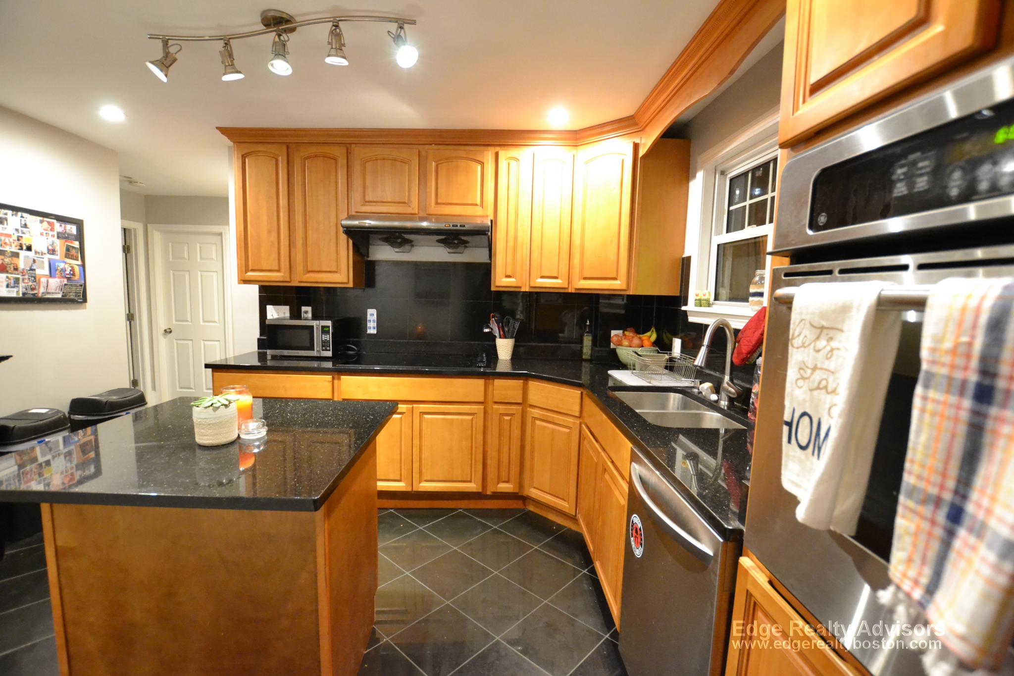 36 Kenrick St, Brighton