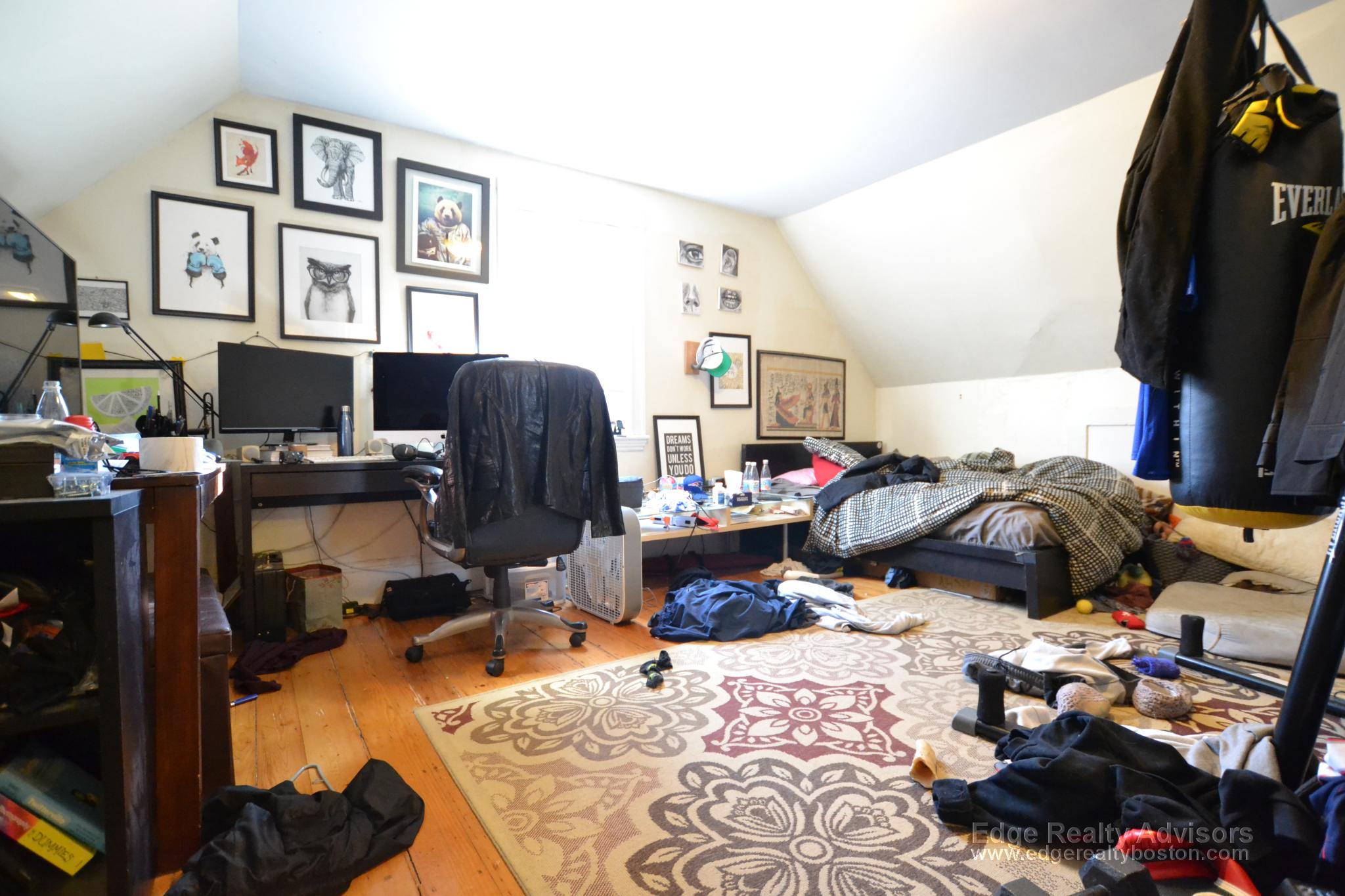 5 bed, 4+ bath apartment for rent at 9 Murdock Ter Unit 1, Brighton — photo 12 of 13