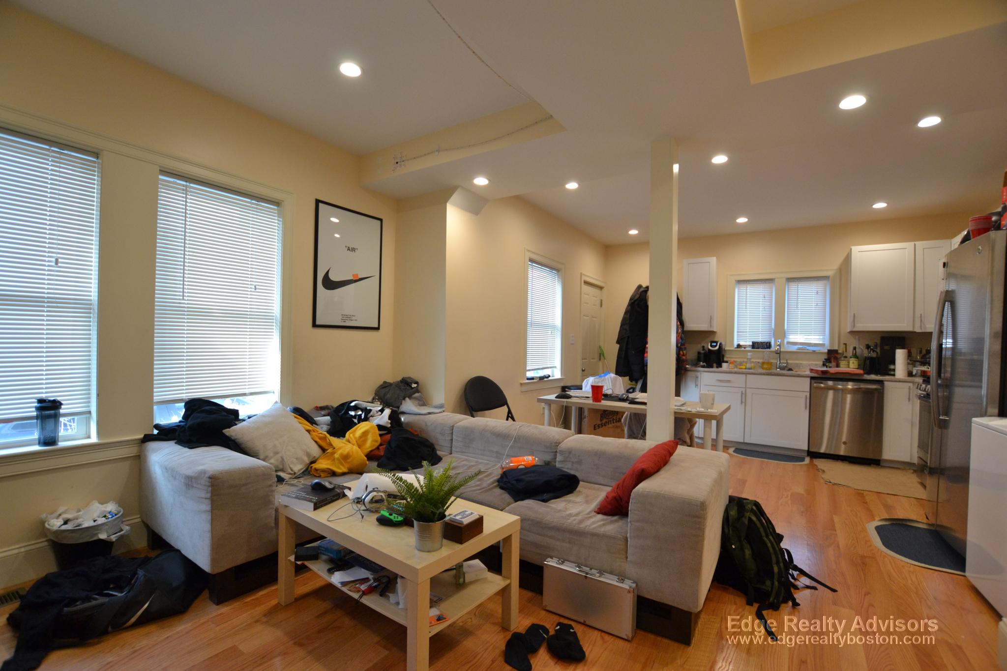 4 bed, 2 bath apartment for rent at 9 Griggs Pl Unit 1, Allston — photo 2 of 8