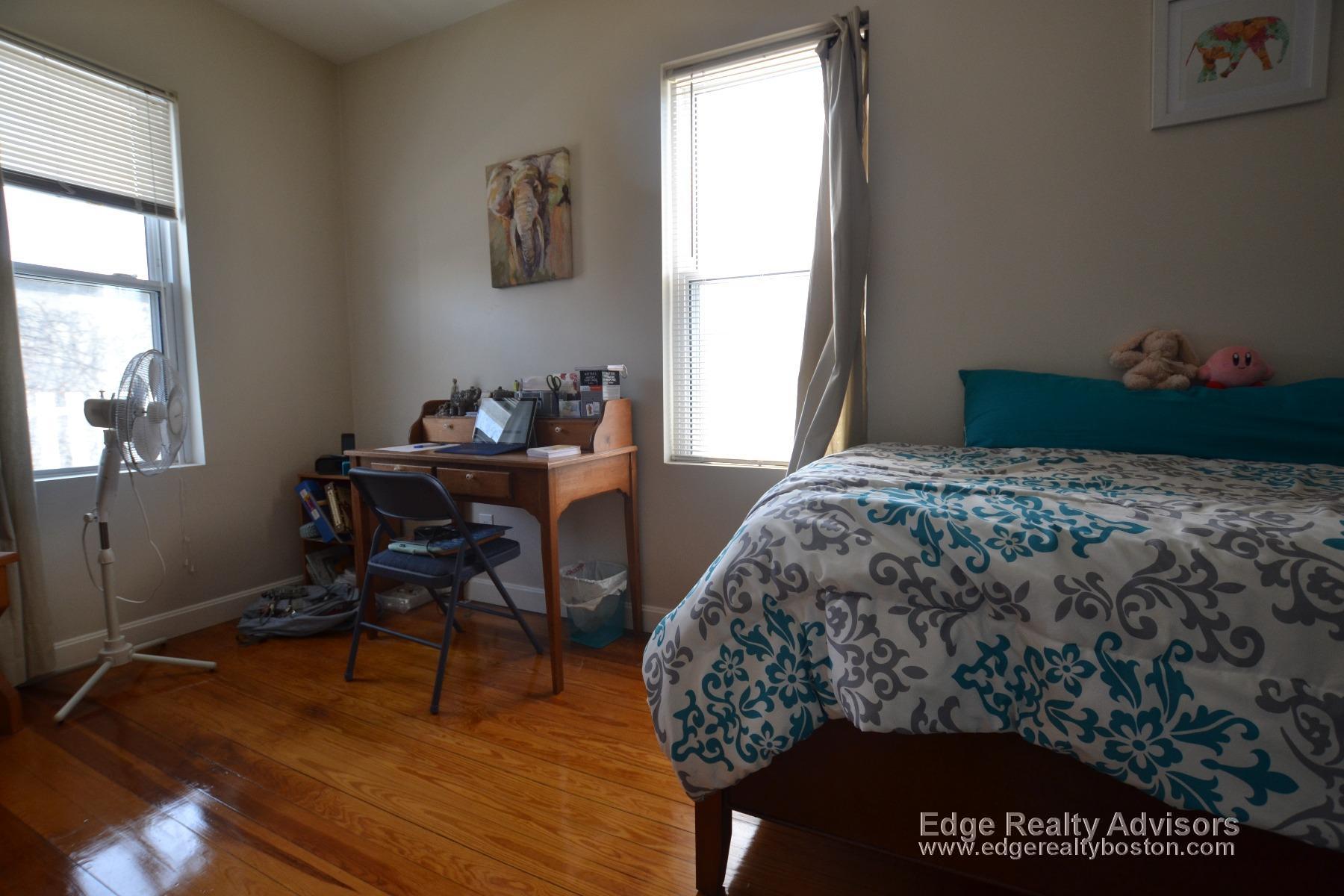 15 Litchfield St, Brighton