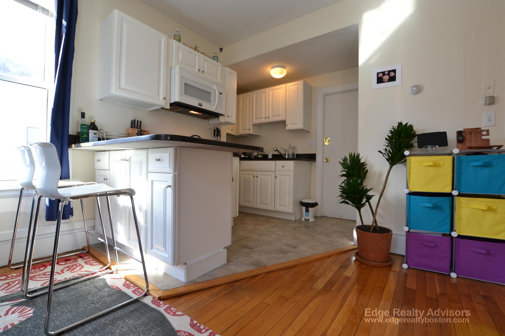 Studio bed, 1 bath apartment for rent at 288 Harvard St Unit 7, Central Square — photo 1 of 4