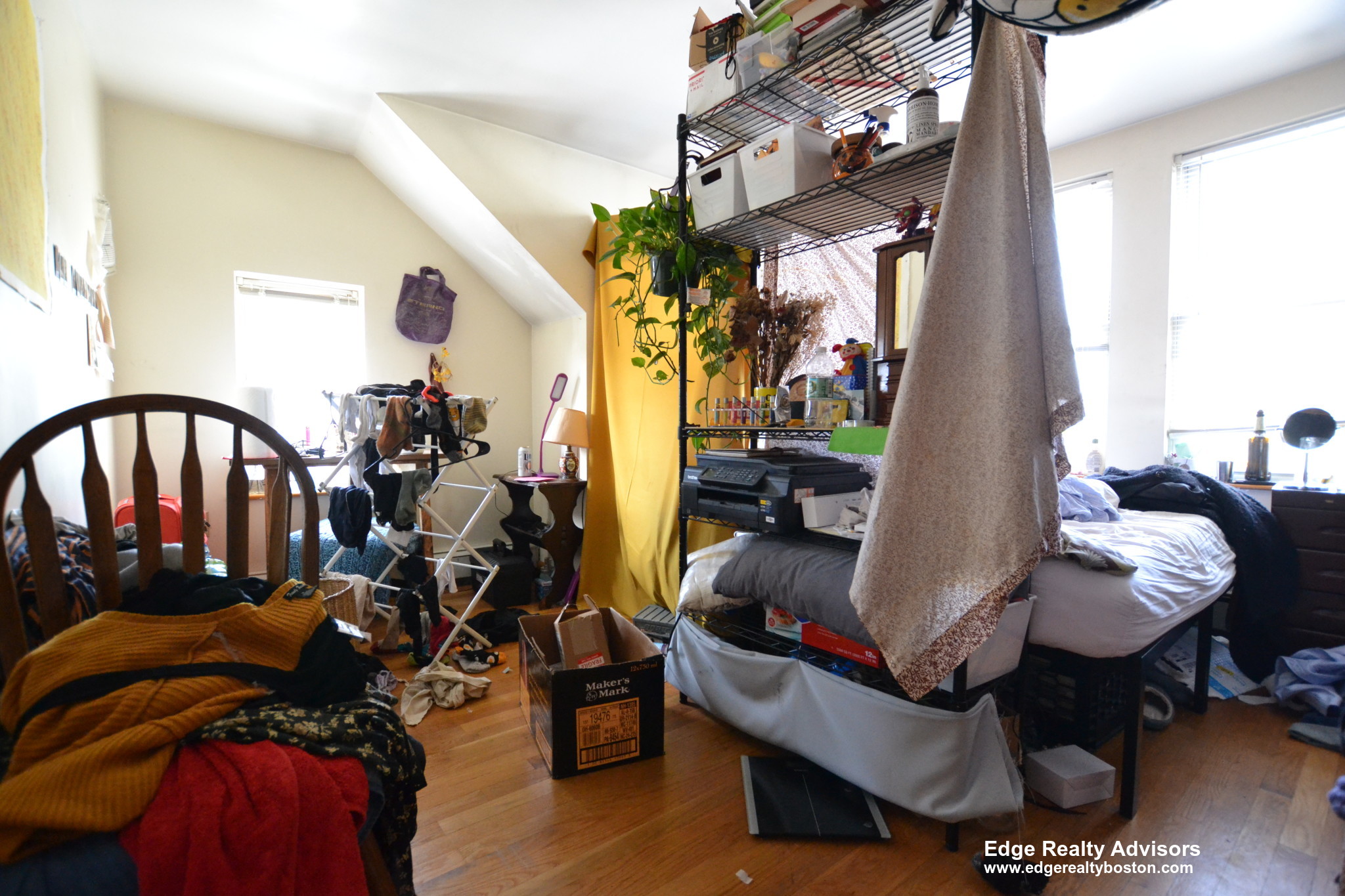 551 Washington St, Brighton