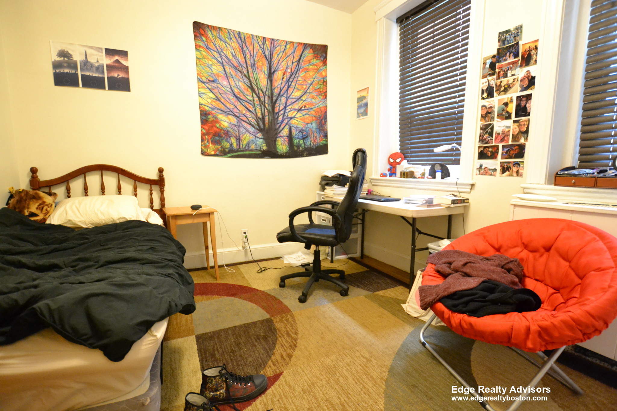 2001 Commonwealth Ave, Brighton