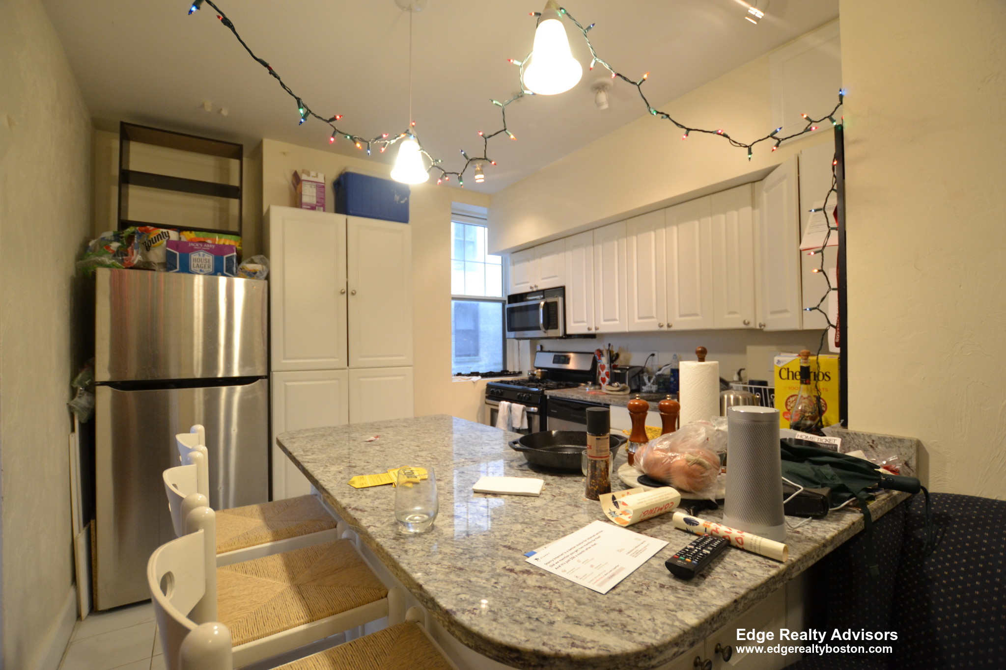 2001 Commonwealth Ave, Brighton