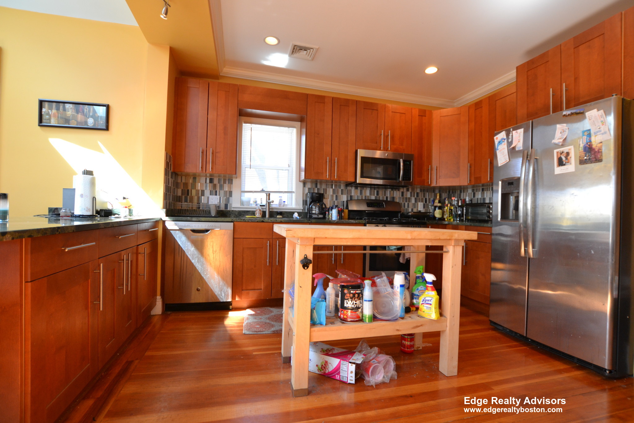 4 bed, 2 bath apartment for rent at 64 Morse St Unit 2, Watertown — photo 2 of 12