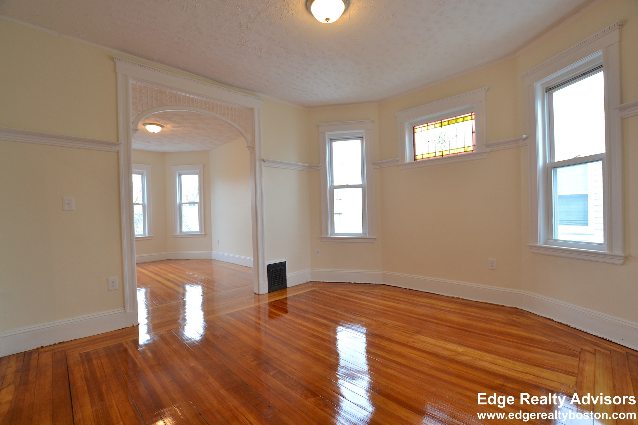 3 bed, 1 bath apartment for rent at 50 Armandine St Unit 2, Dorchester — photo 5 of 10