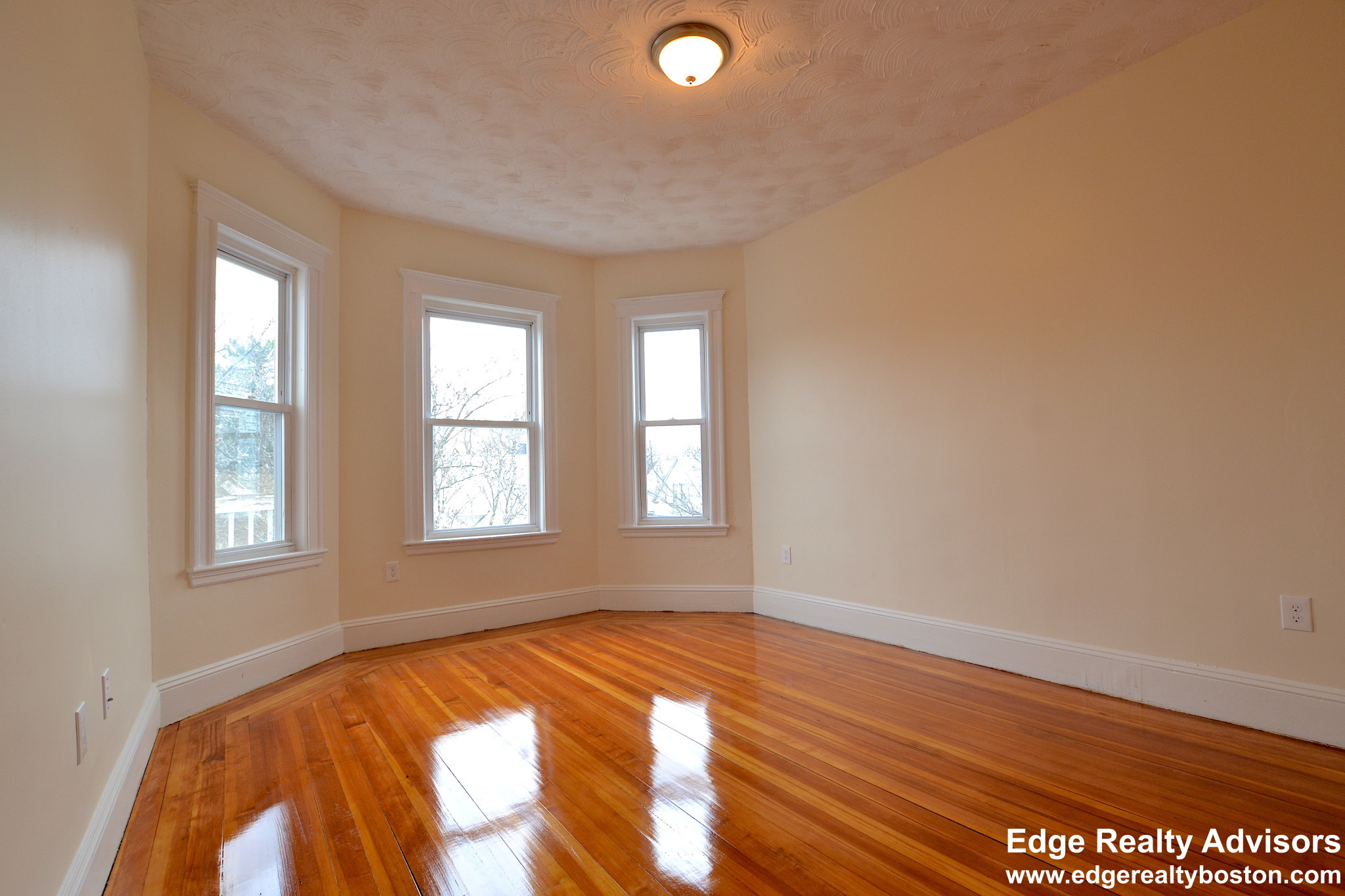 3 bed, 1 bath apartment for rent at 50 Armandine St Unit 2, Dorchester — photo 9 of 10
