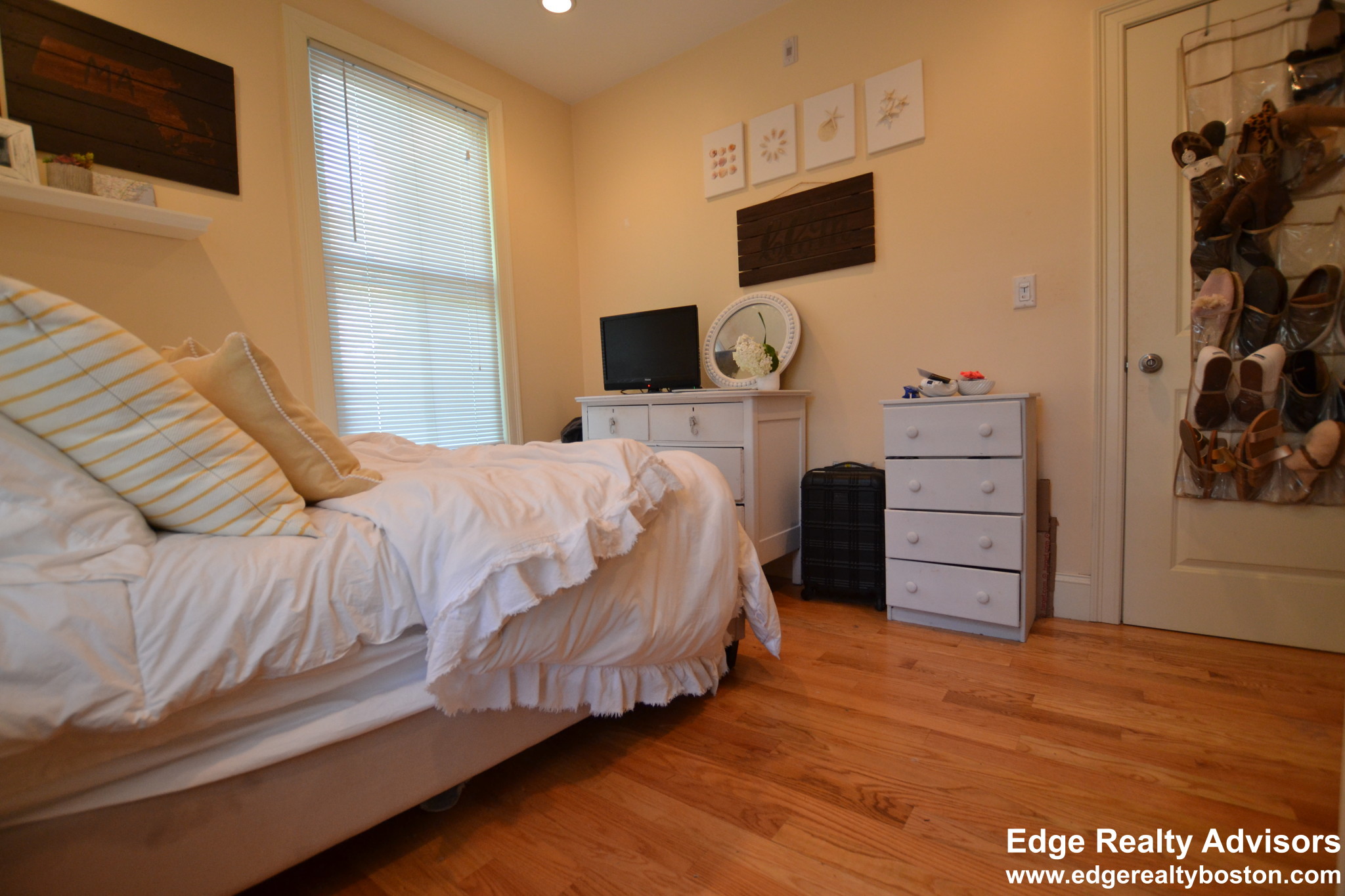 11 Sparhawk St, Brighton