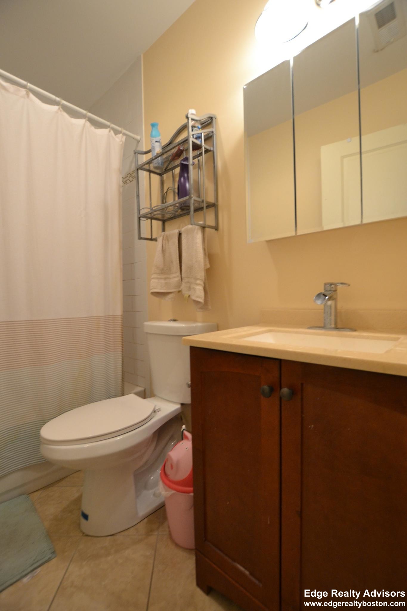 11 Sparhawk St, Brighton