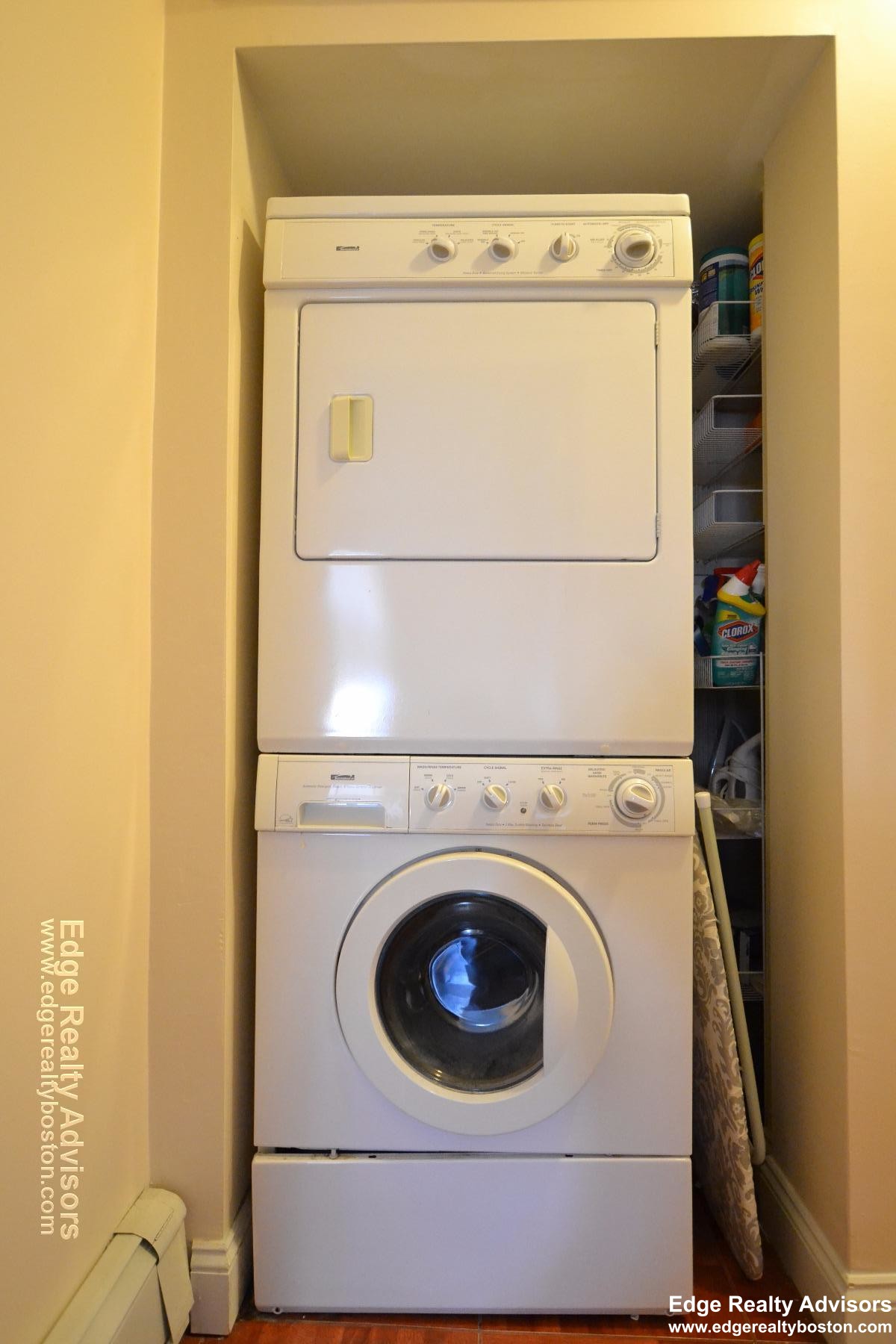 3 bed, 2 bath apartment for rent at 9 Delaware Pl Unit 2, Brighton — photo 9 of 12