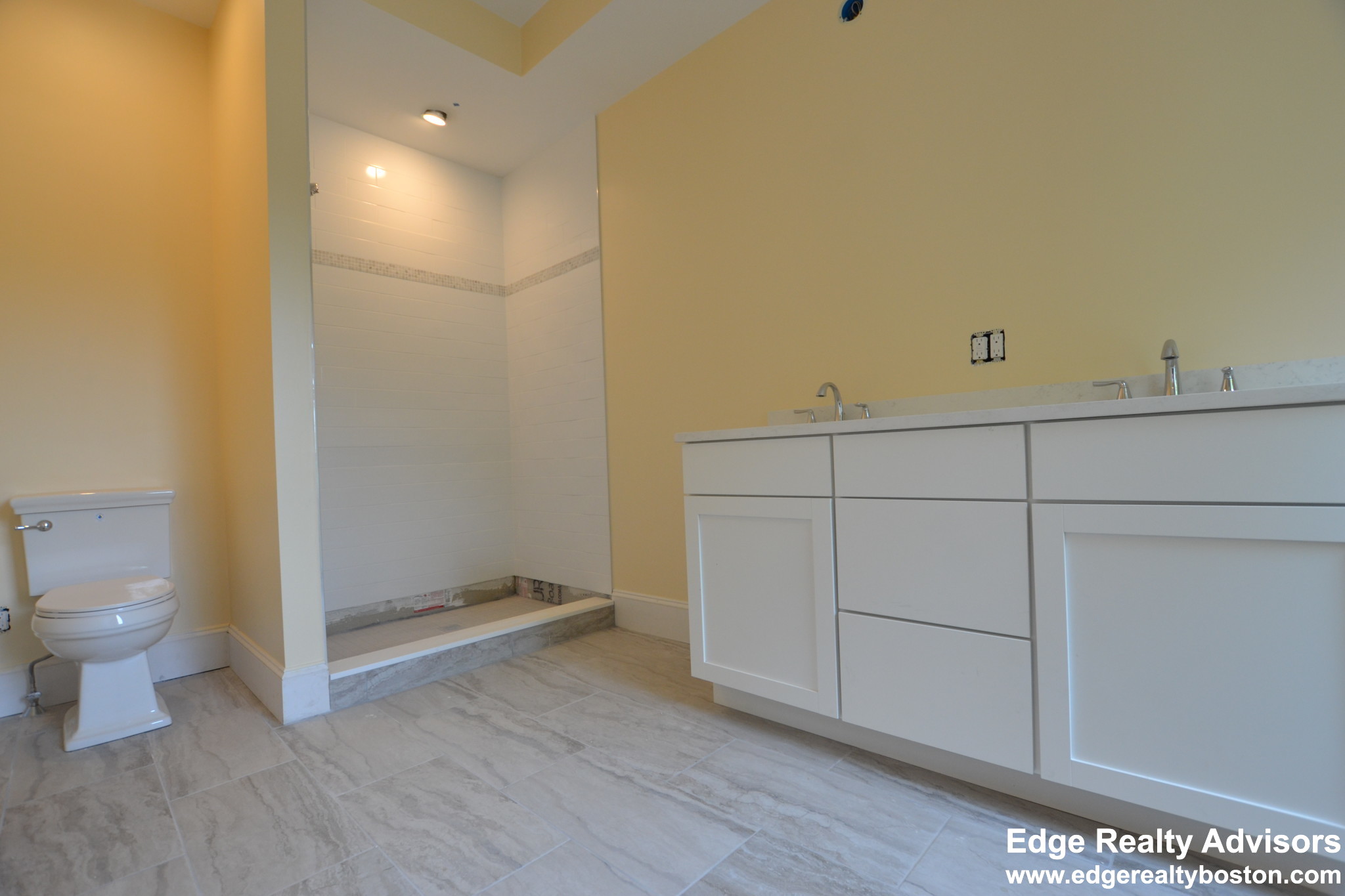 4 bed, 3.5 bath apartment for rent at 120 Tremont St Unit 1, Brighton — photo 6 of 18