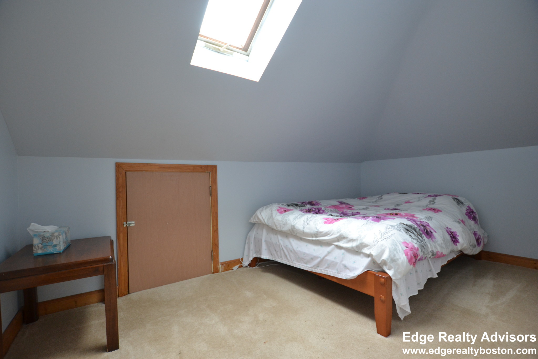 6 bed, 2 bath apartment for rent at 17 Greycliff Rd Unit 2, Brighton — photo 16 of 16