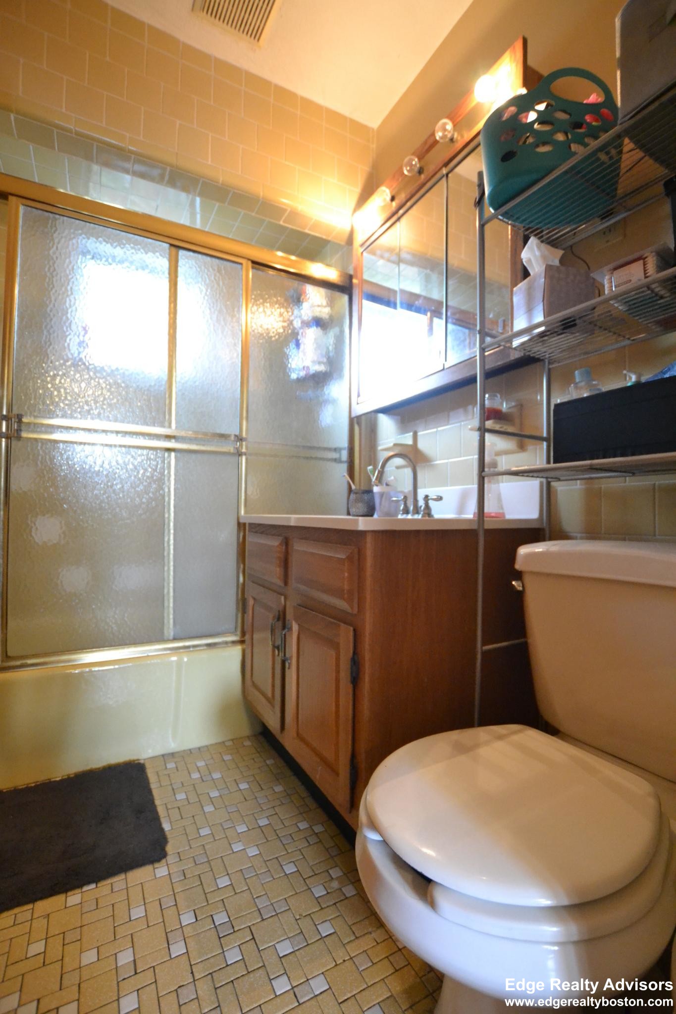 82 Beechcroft St, Brighton