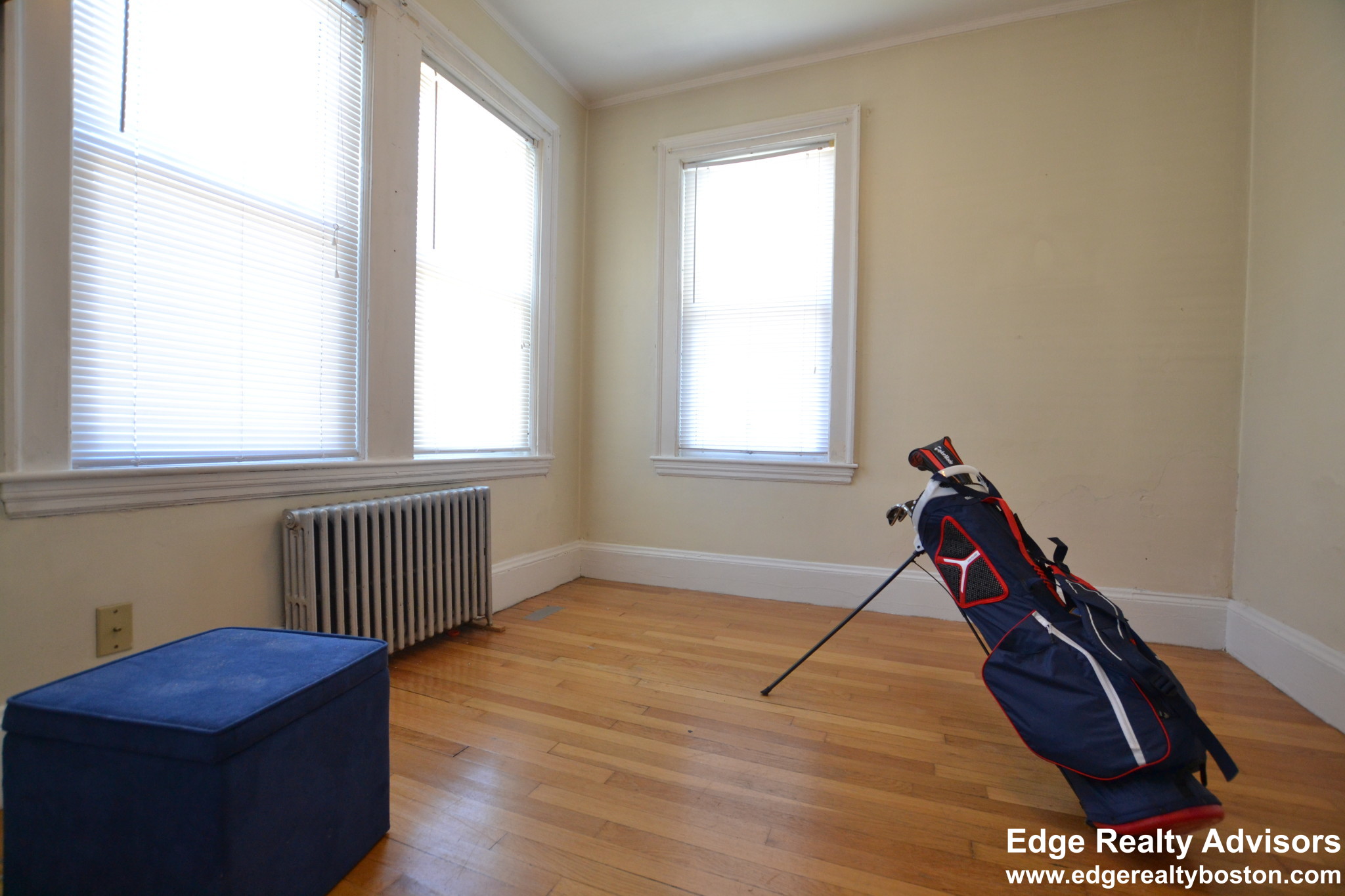 3.5 bed, 1 bath apartment for rent at 64 Hunnewell Ave Unit 1, Brighton — photo 5 of 7