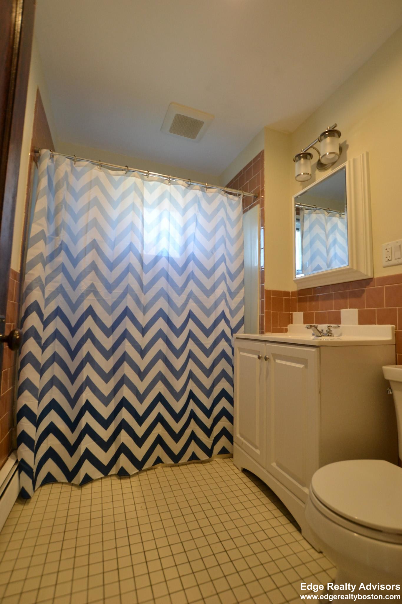 4 bed, 2 bath apartment for rent at 20 Presentation Unit 2, Brighton — photo 16 of 22