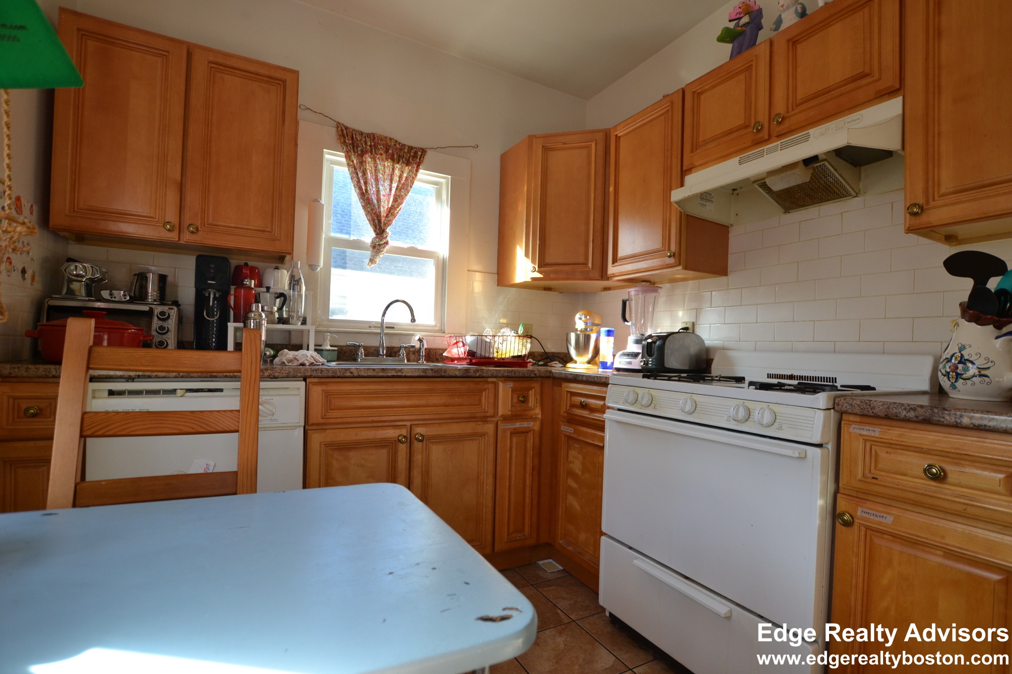 25 Pratt St, Allston