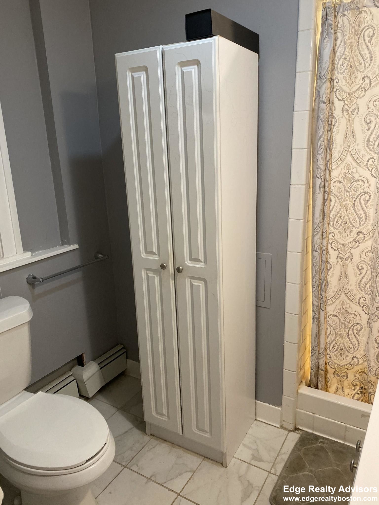 2 bed, 1 bath apartment for rent at 24 Lyons Ct Unit 2, Watertown — photo 8 of 8