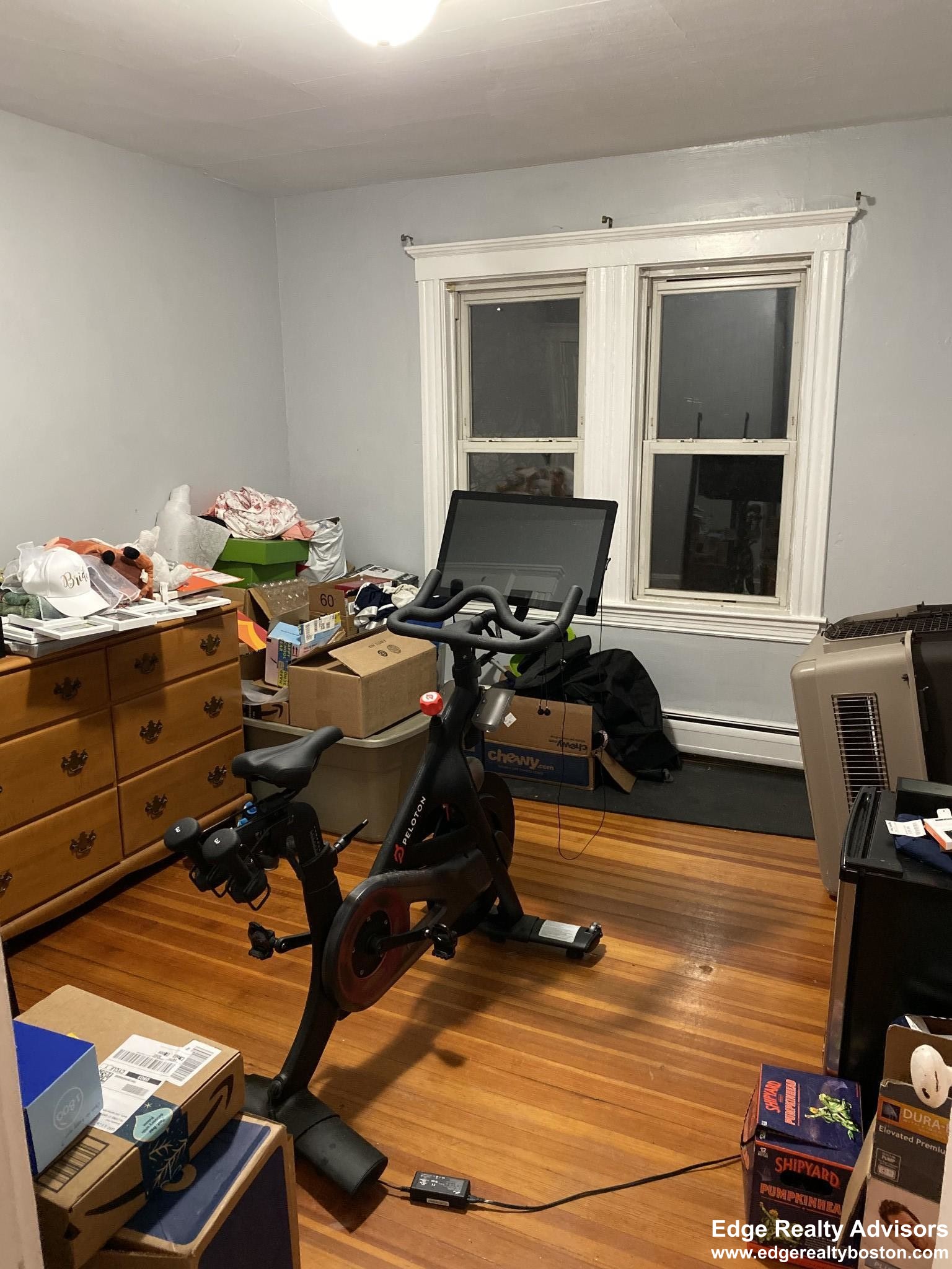 2 bed, 1 bath apartment for rent at 24 Lyons Ct Unit 2, Watertown — photo 5 of 8