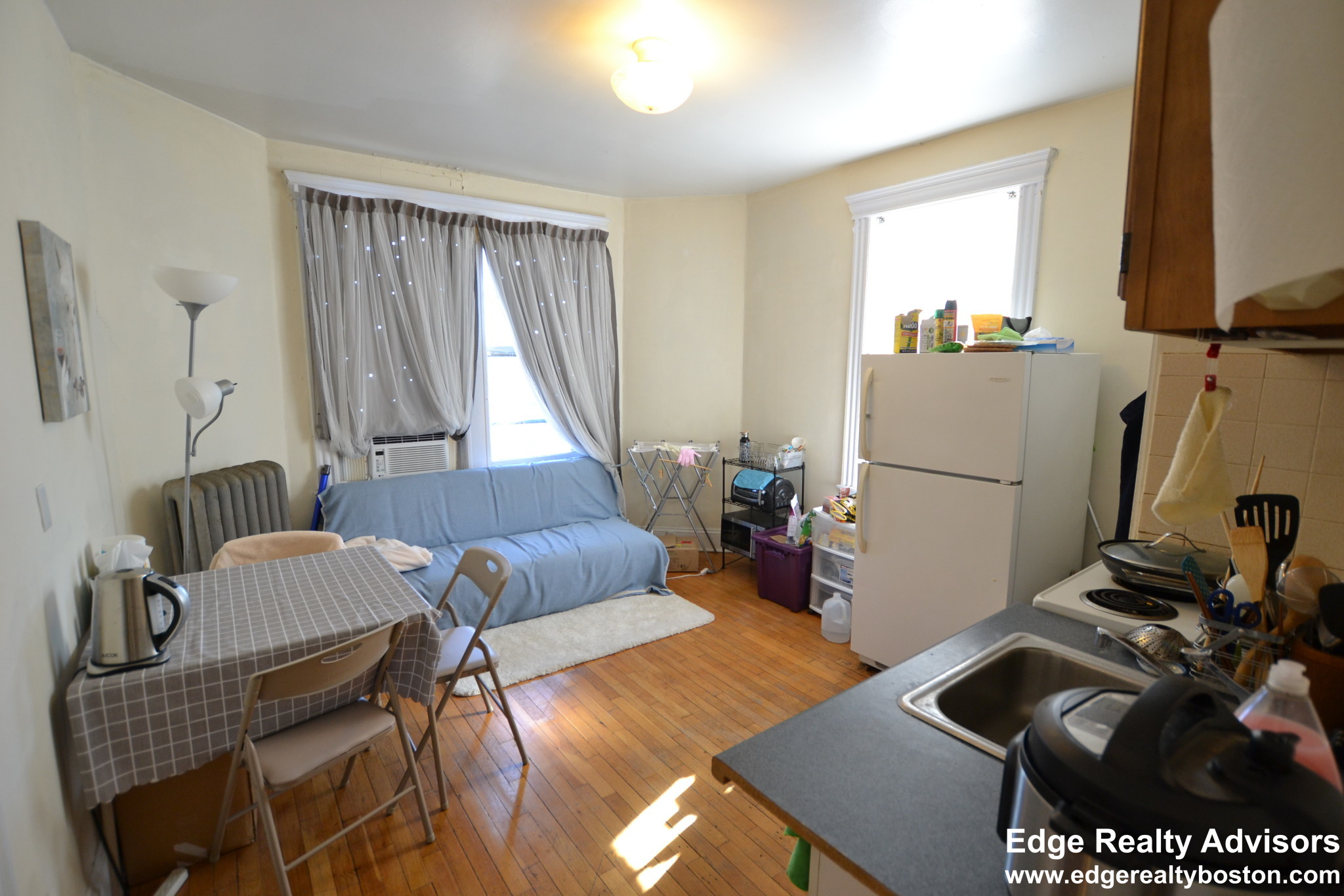 1 bed, 1 bath apartment for rent at 70 Strathmore Rd Unit 12, Brighton — photo 4 of 4