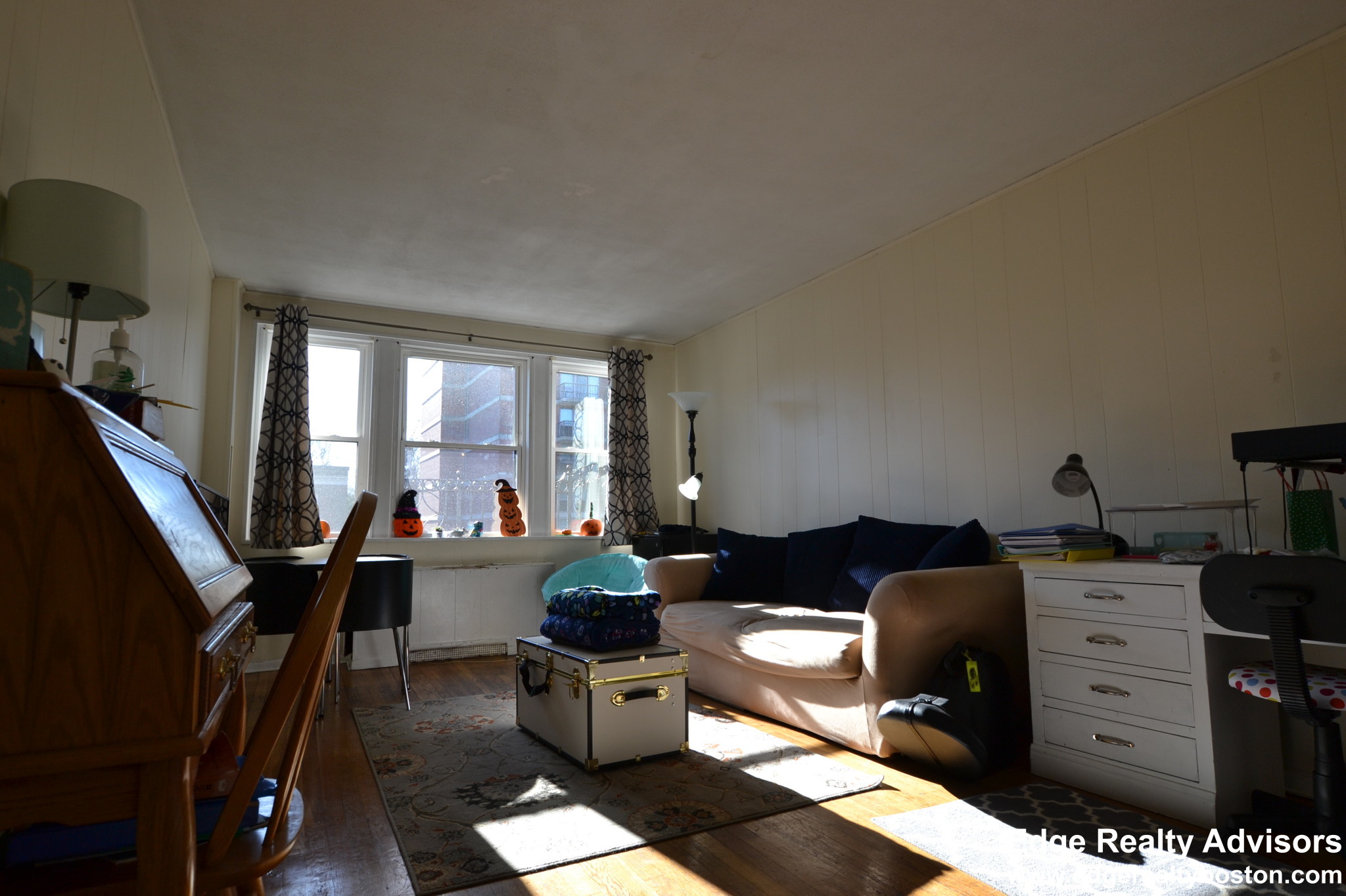 1999 Commonwealth Ave, Brighton