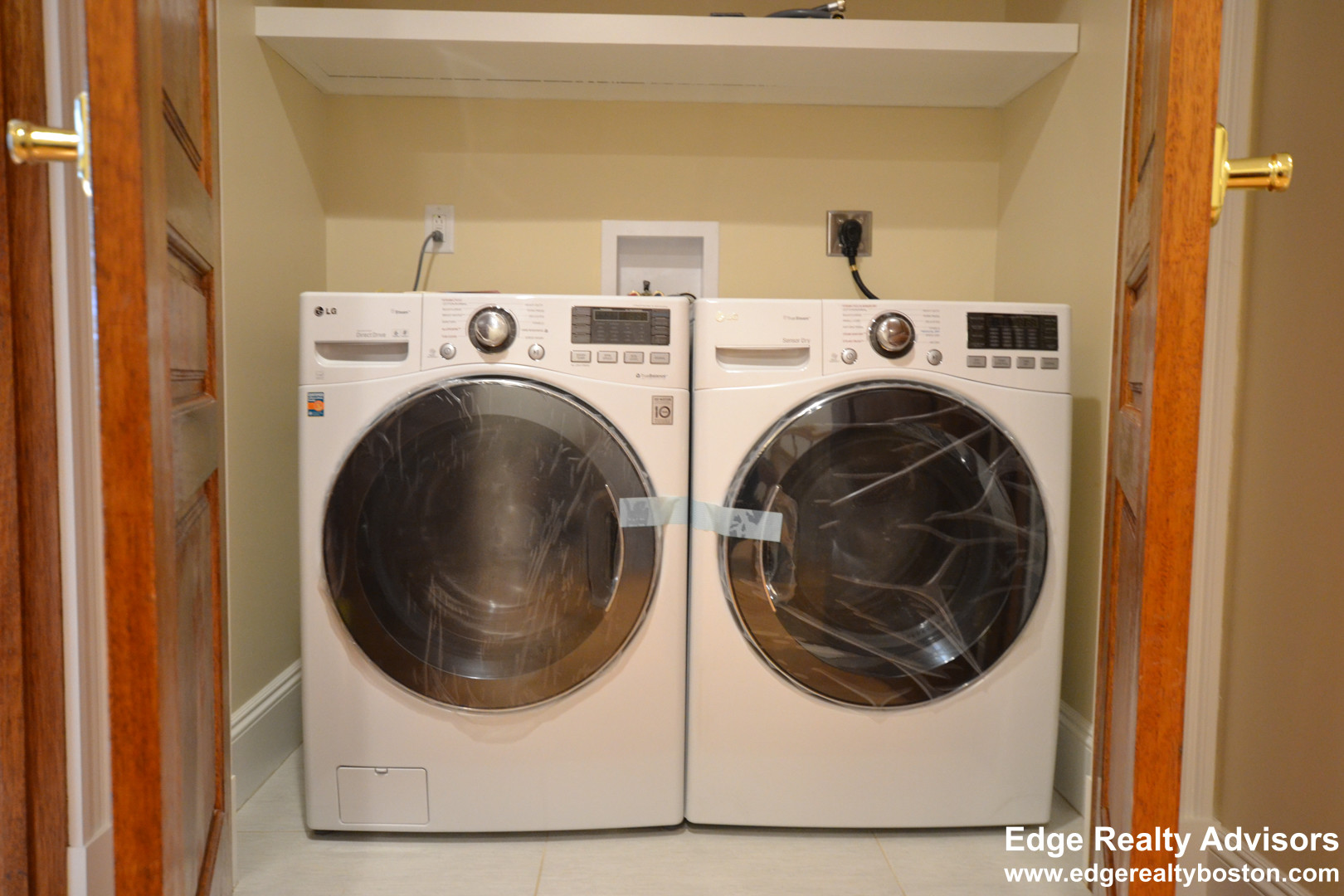 5 bed, 3.5 bath apartment for rent at 160 Bigelow St Unit 1, Brighton — photo 8 of 17