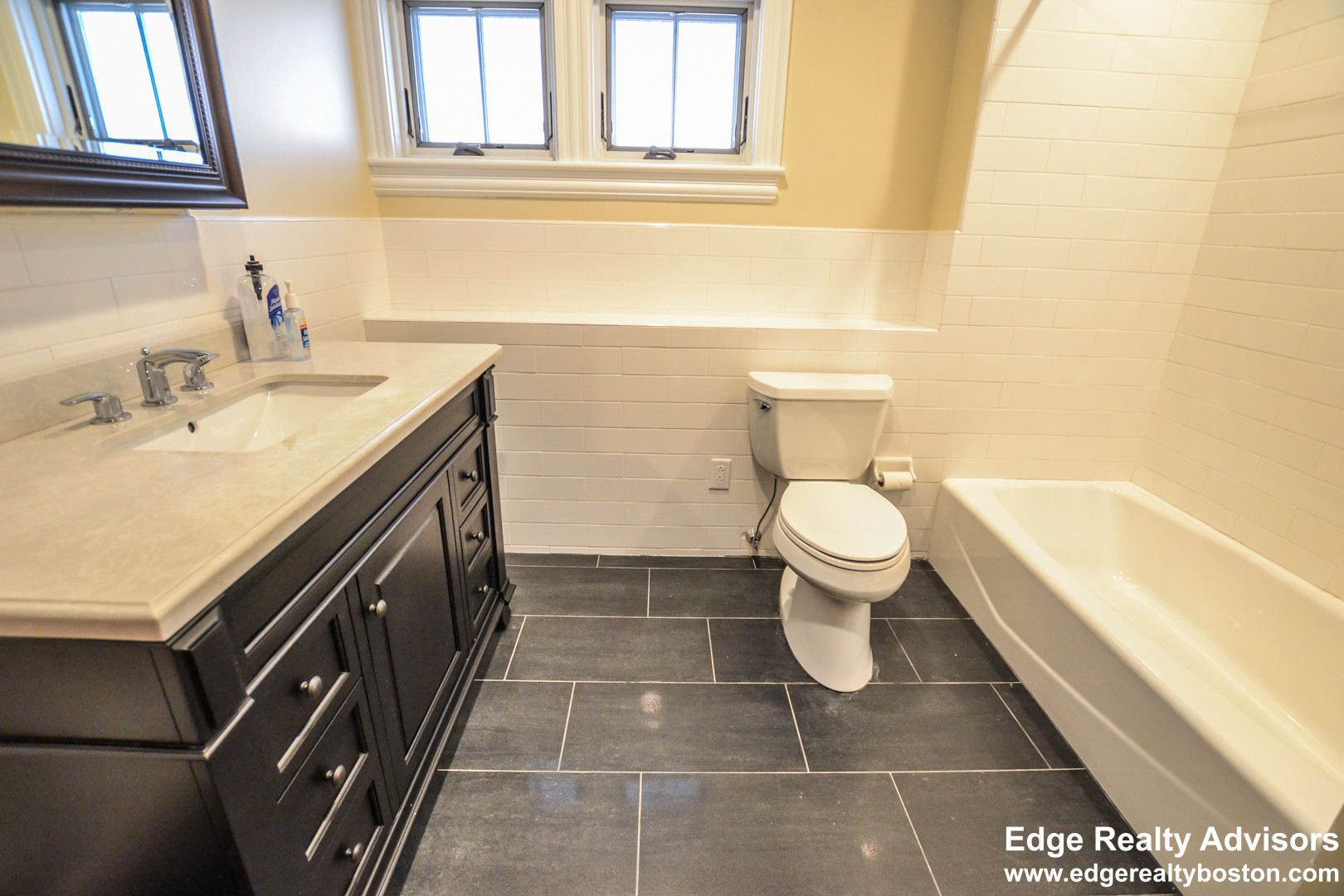 5 bed, 3.5 bath apartment for rent at 160 Bigelow St Unit 1, Brighton — photo 16 of 17
