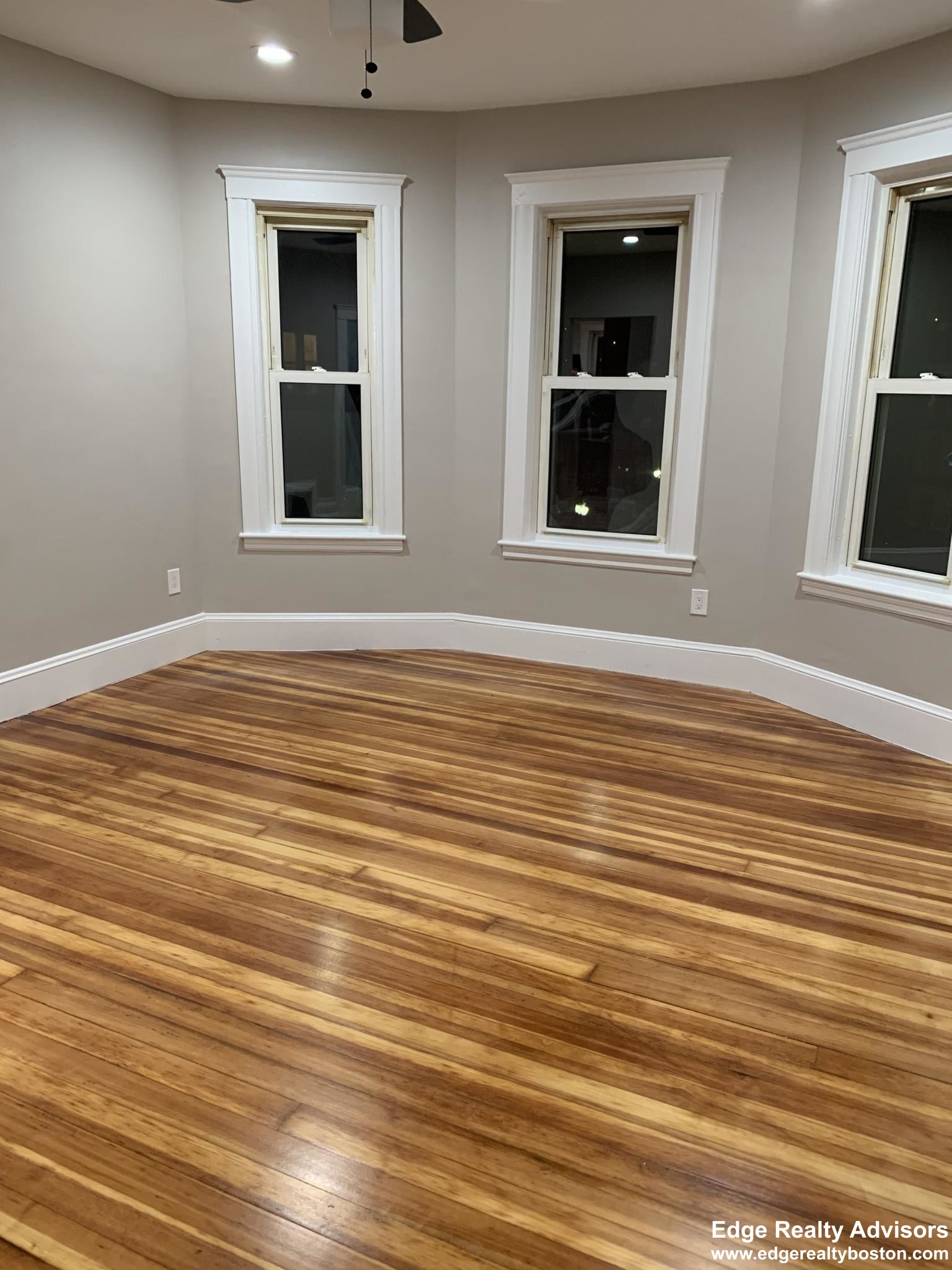 3 bed, 2 bath apartment for rent at 11 Fairbanks St Unit 3, Brighton — photo 9 of 9