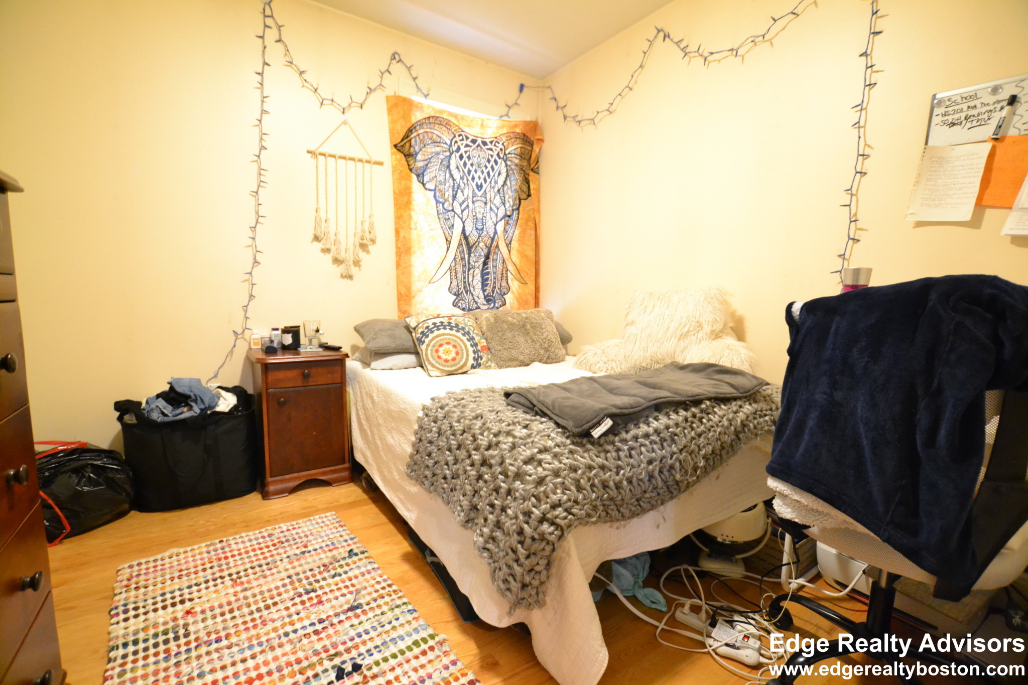 4 bed, 2 bath apartment for rent at 31 Pratt St Unit 1, Allston — photo 5 of 9