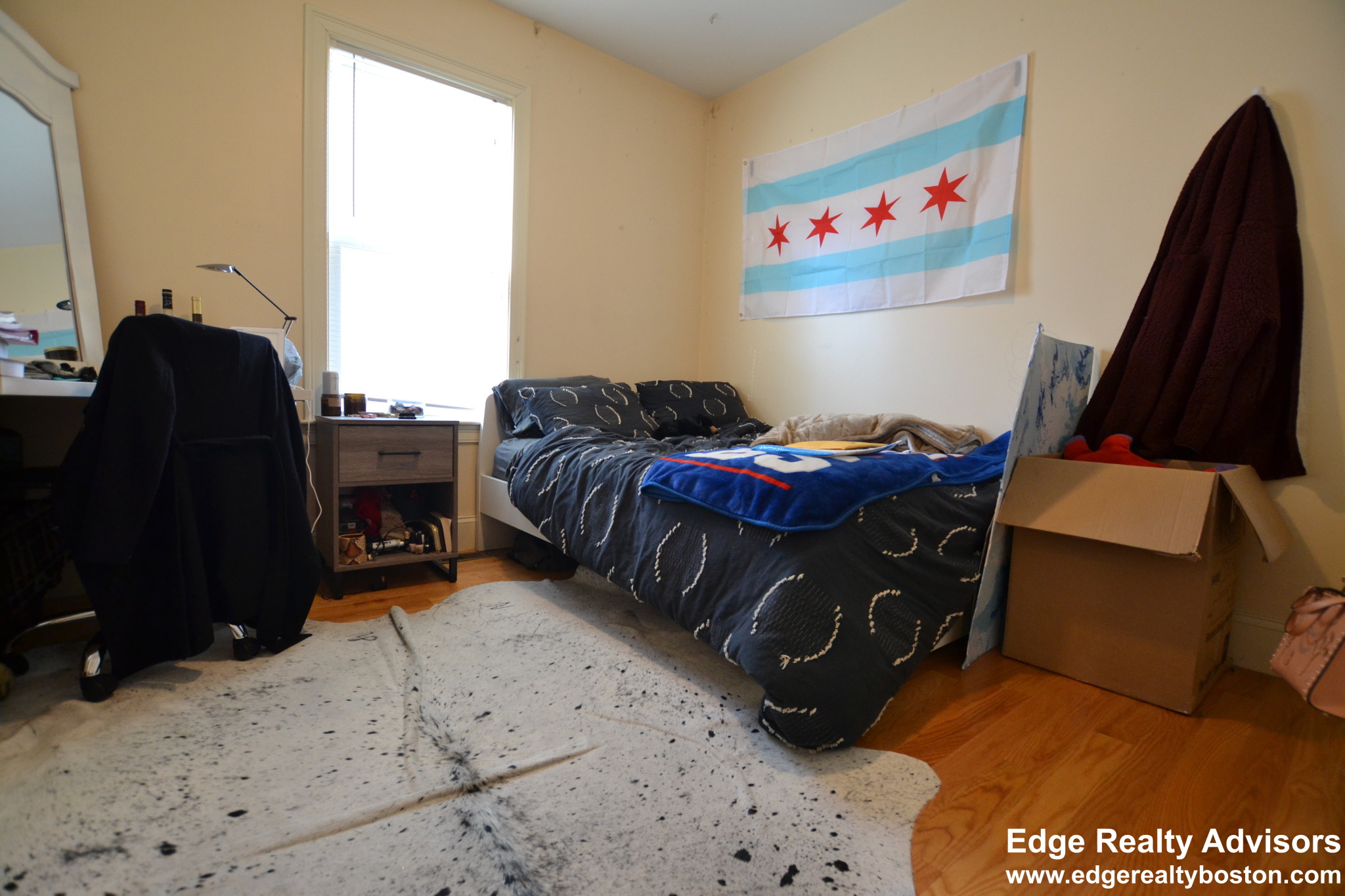 4 bed, 2 bath apartment for rent at 31 Pratt St Unit 1, Allston — photo 7 of 9