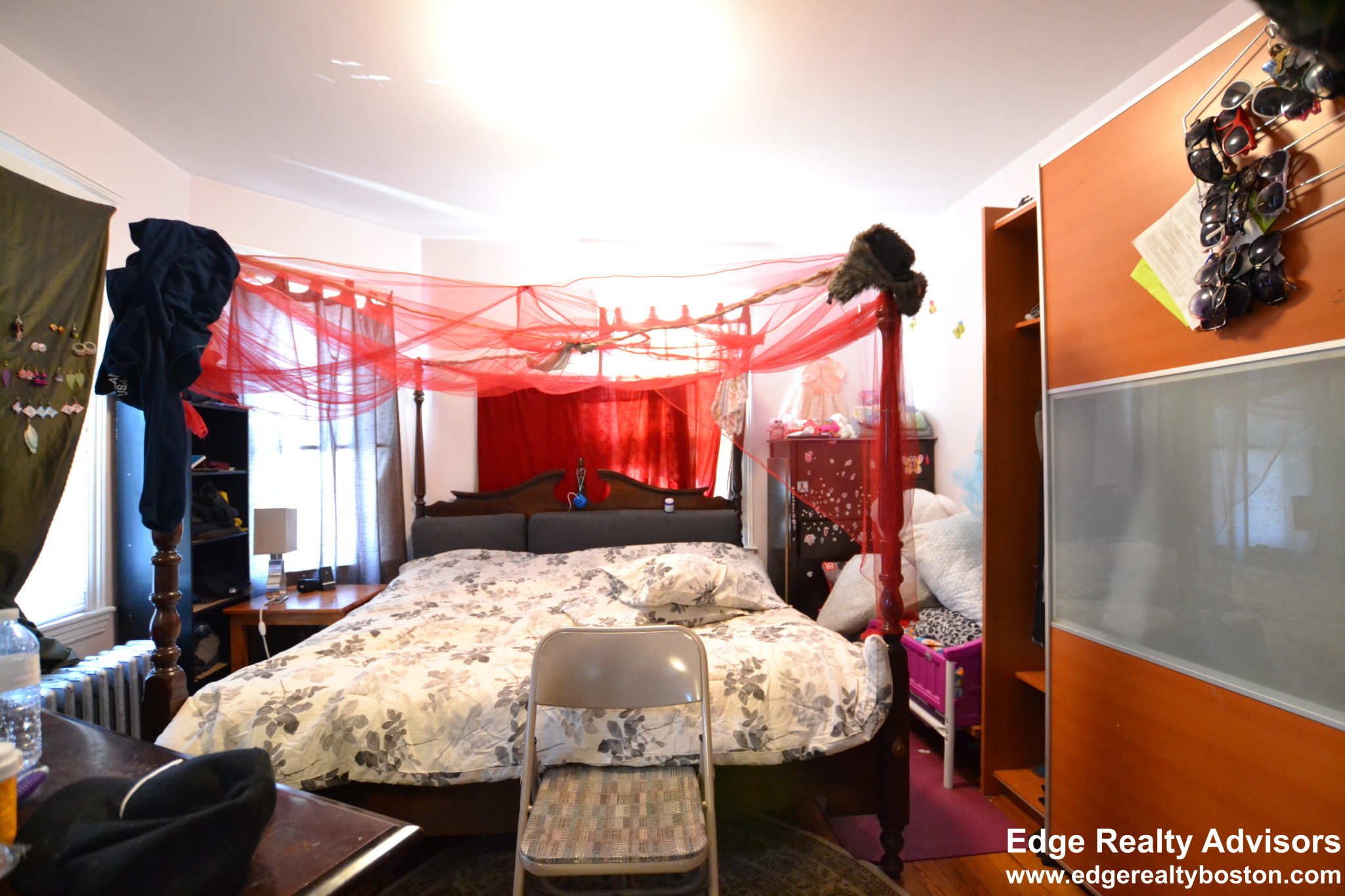 656 Washington St, Brighton
